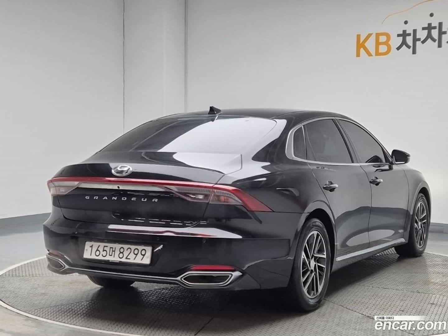 Grandeur Hyundai 2020.1-OUTER-004