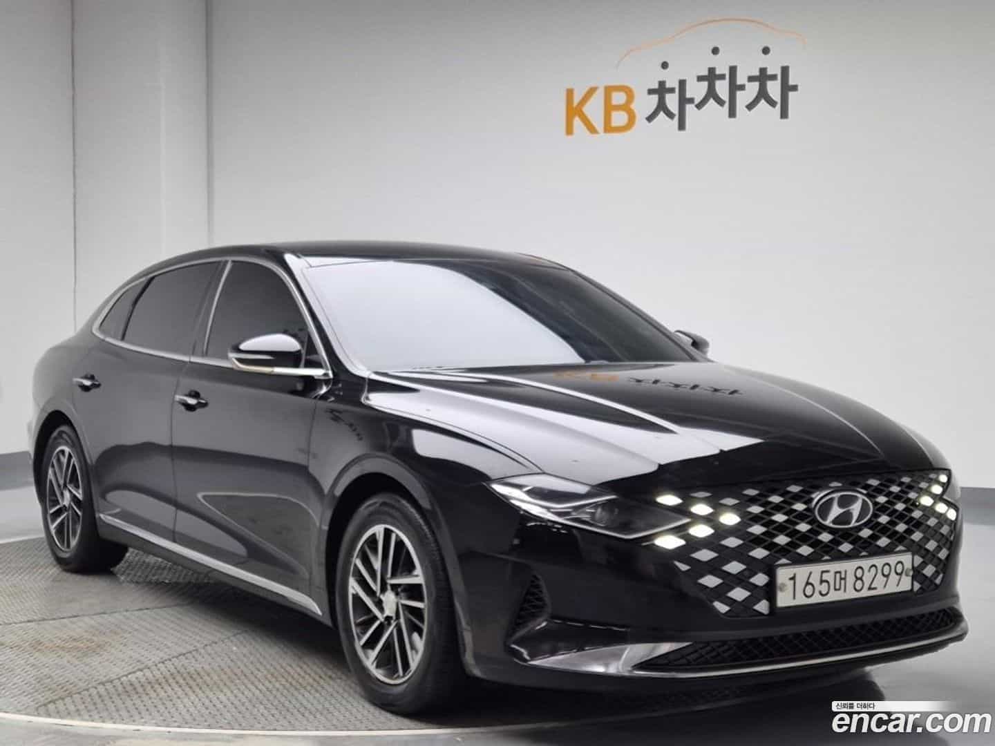 Grandeur Hyundai 2020.1-OUTER-005