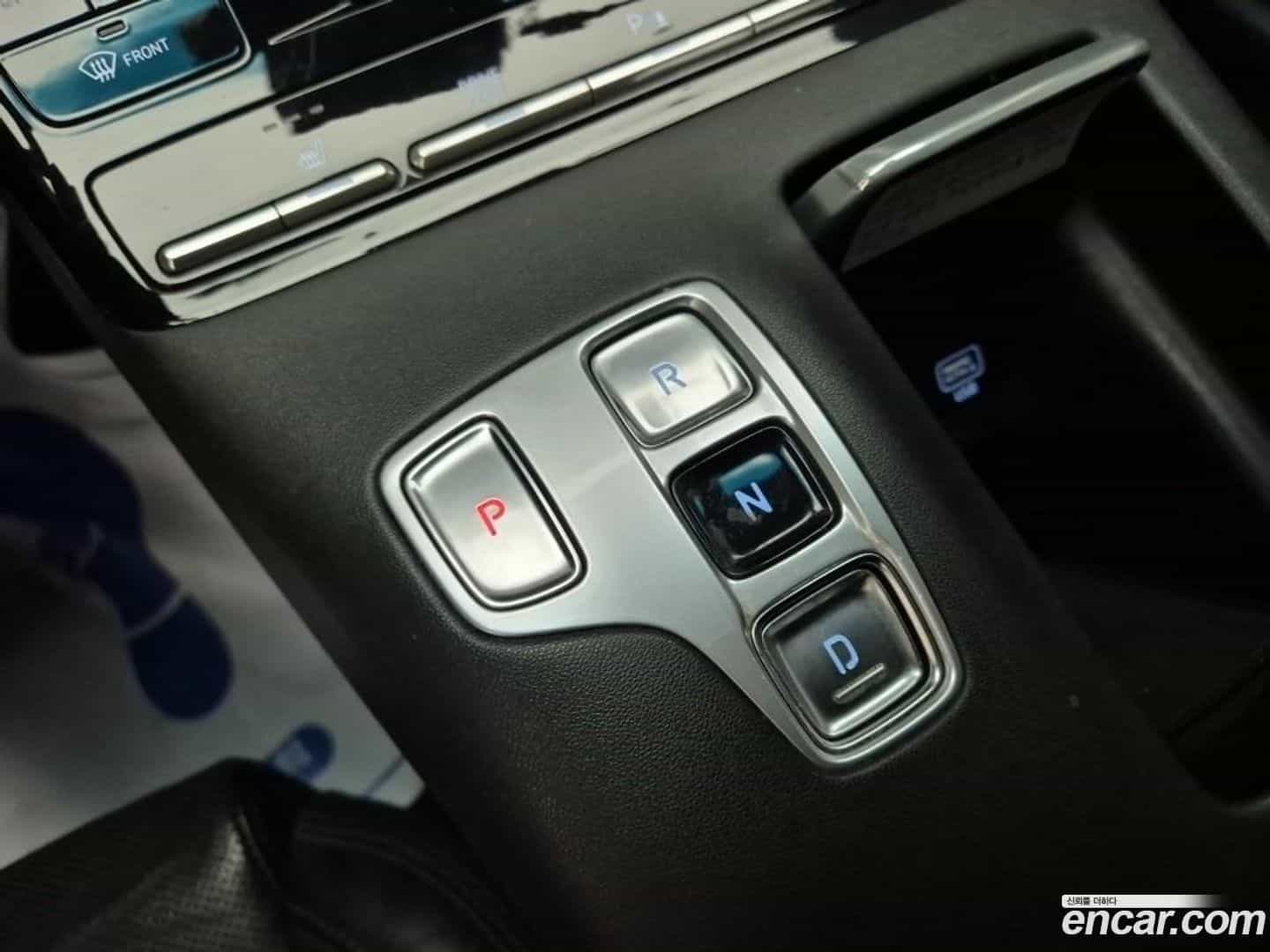 Grandeur Hyundai 2020.1-INNER-009