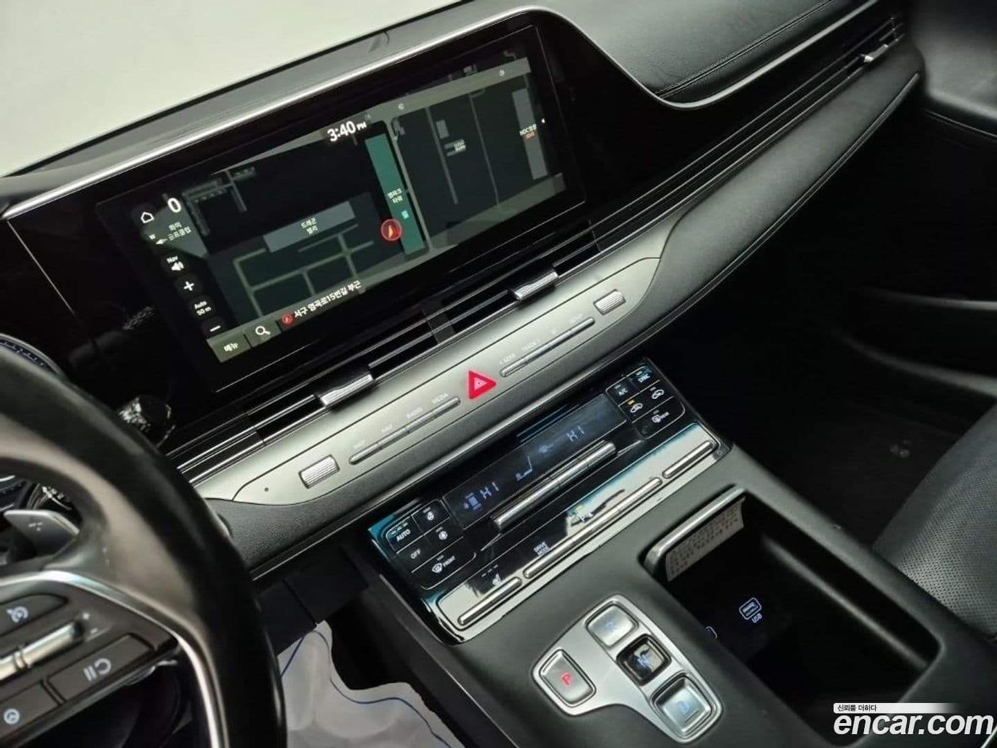 Main__Slider__Photo:Grandeur Hyundai 2020.1-10