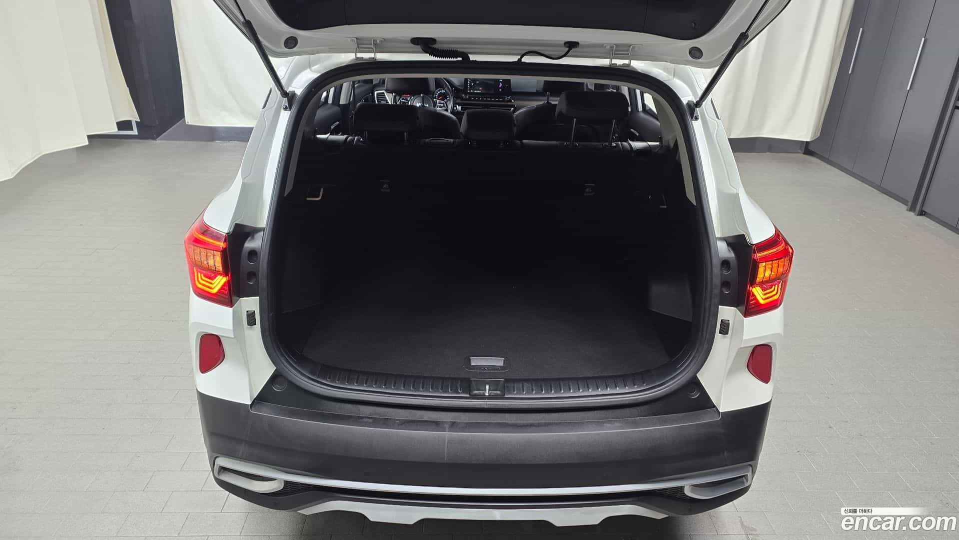 Seltos Kia 2020.2-OPTION-024