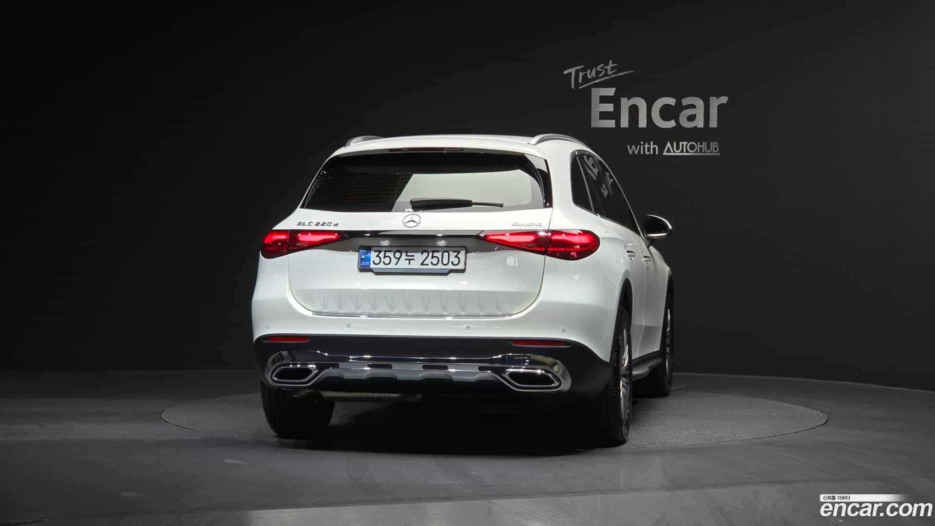 GLC-Class Mercedes-Benz 2024.8-OUTER-004