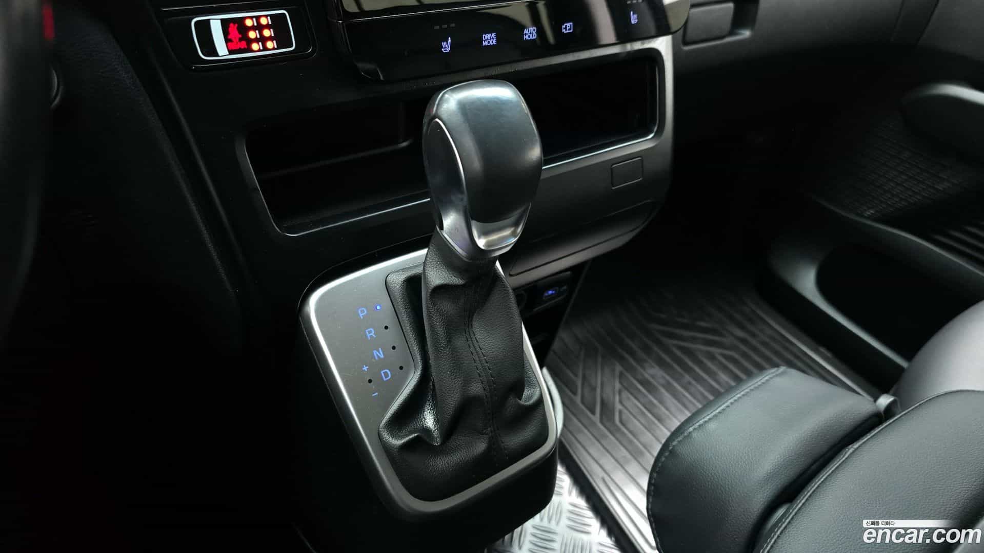 Staria Hyundai 2023.4-INNER-009