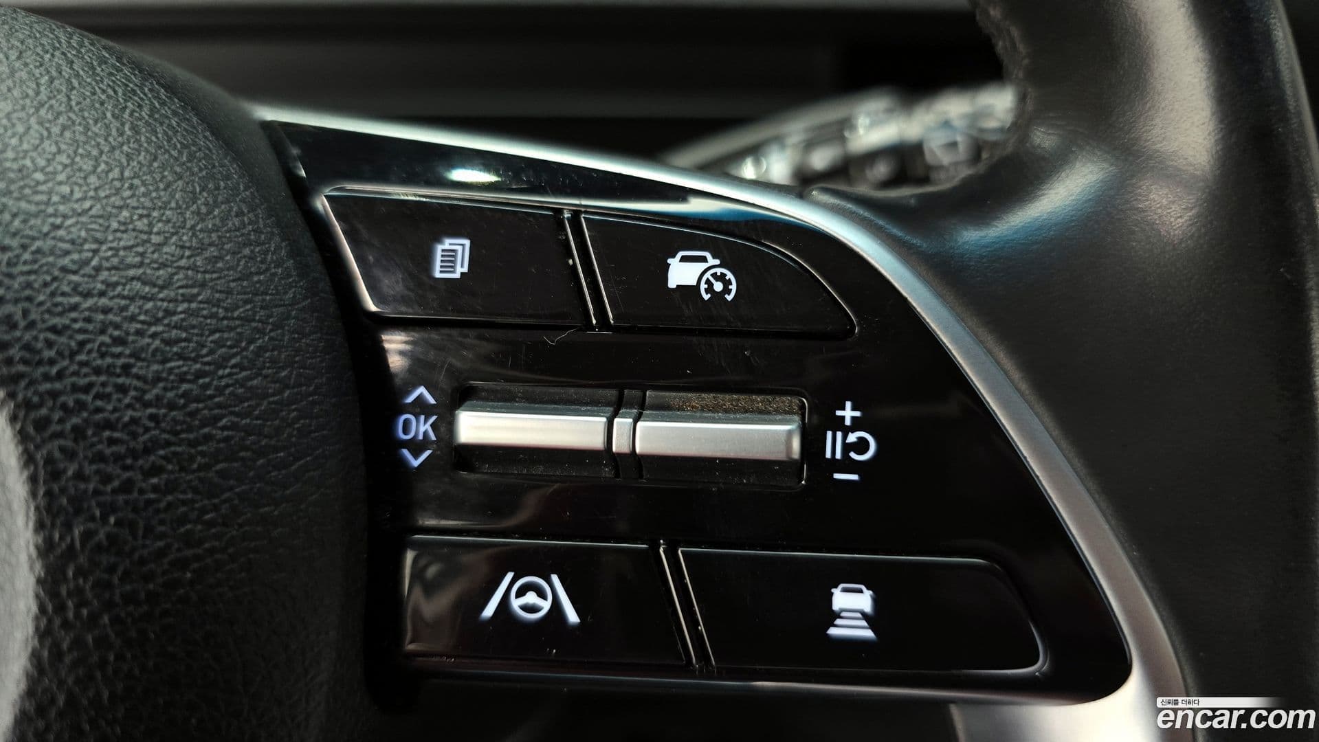 Main__Slider__Photo:Staria Hyundai 2023.4-16