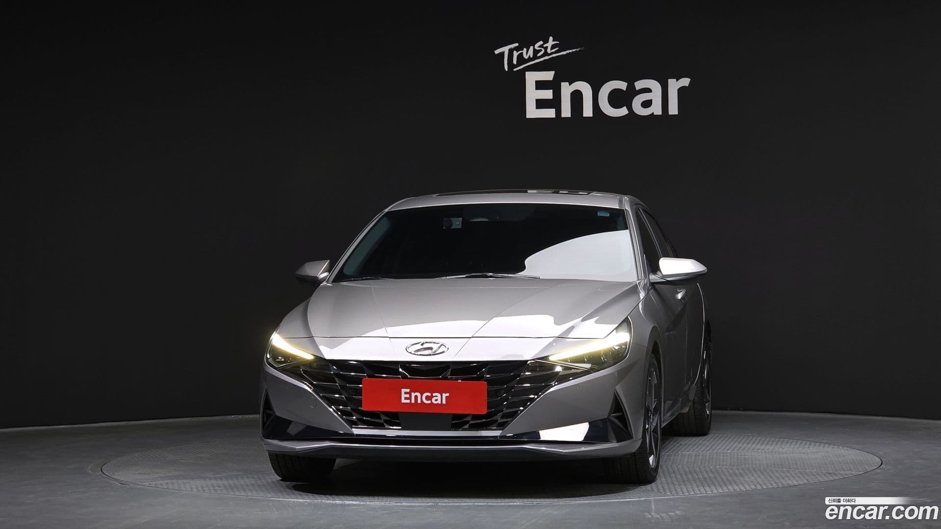 Main__Slider__Photo:AVANTE Hyundai 2021.11-2