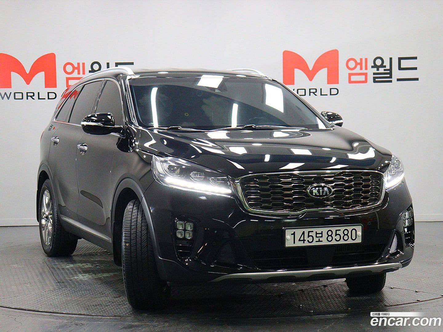 Main__Slider__Photo:Sorento Kia 2019.2-1