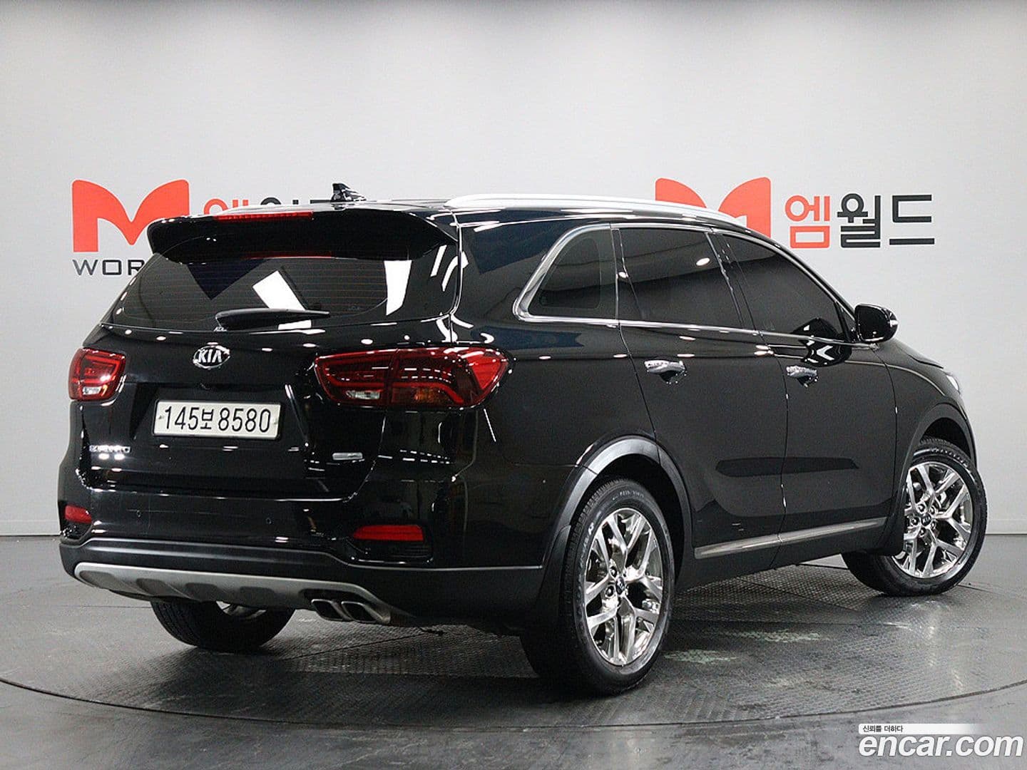 Main__Slider__Photo:Sorento Kia 2019.2-3