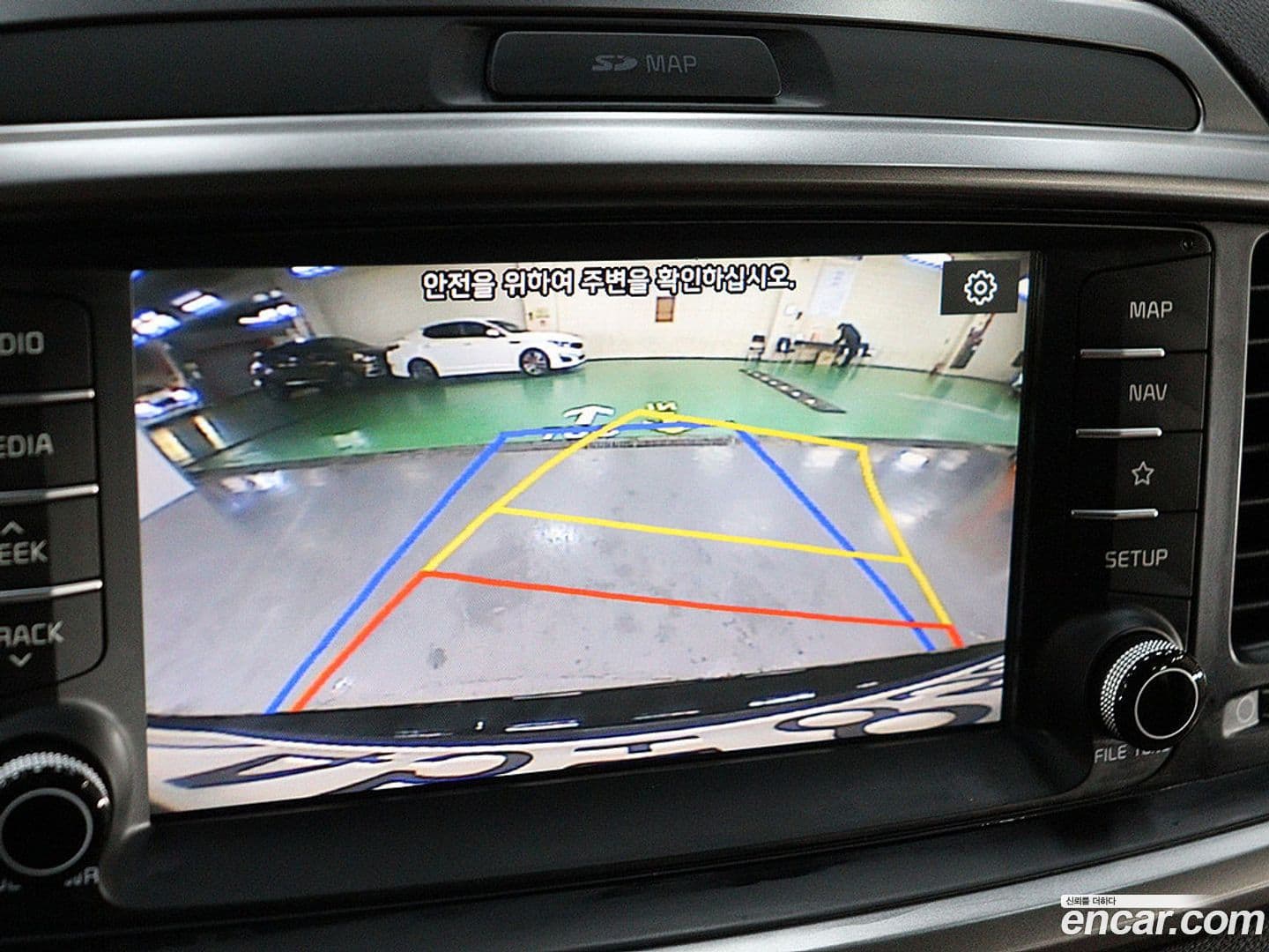 Main__Slider__Photo:Sorento Kia 2019.2-8