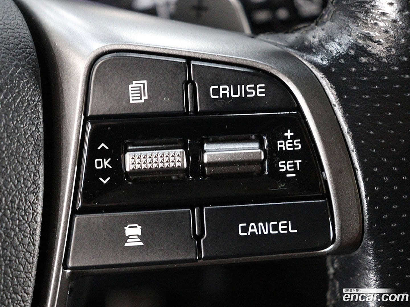 Main__Slider__Photo:Sorento Kia 2019.2-10