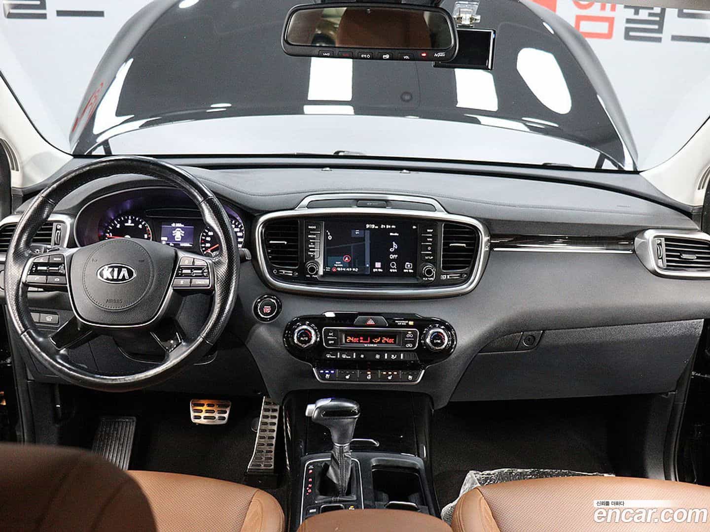 Sorento Kia 2019.2-OPTION-017
