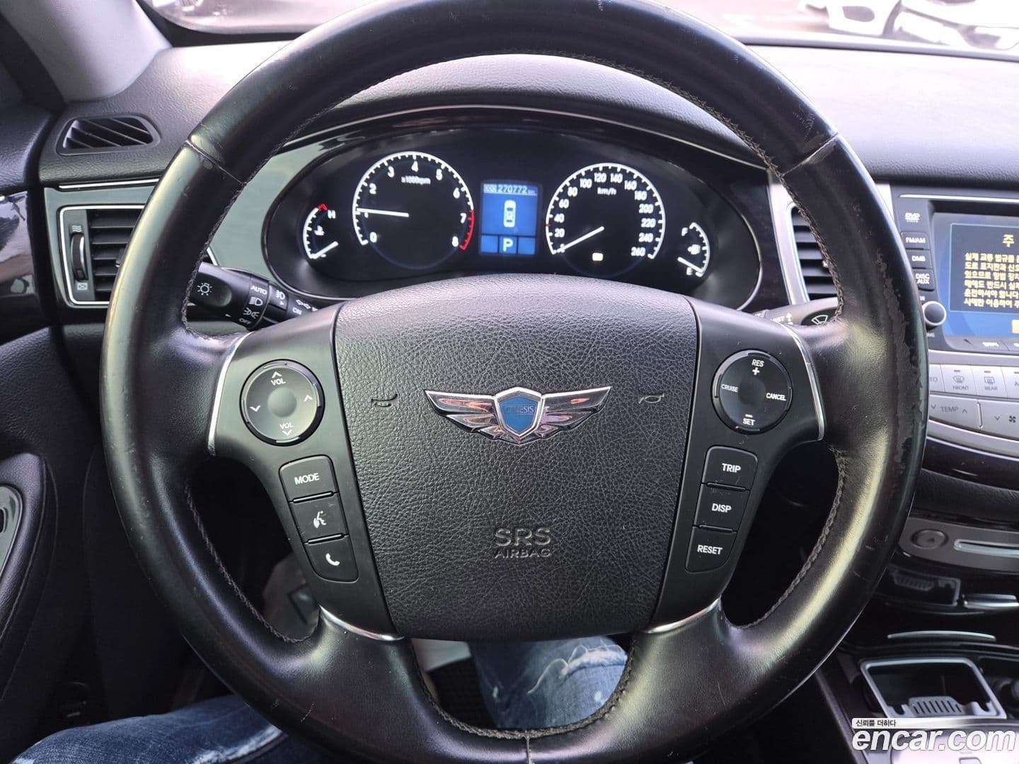 Main__Slider__Photo:Genesis Hyundai 2013.3-14