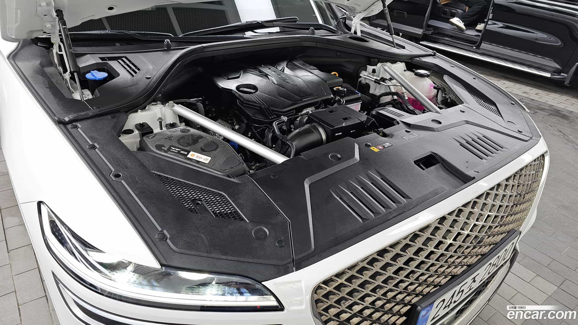 GV70 Genesis 2024.0-INNER-006