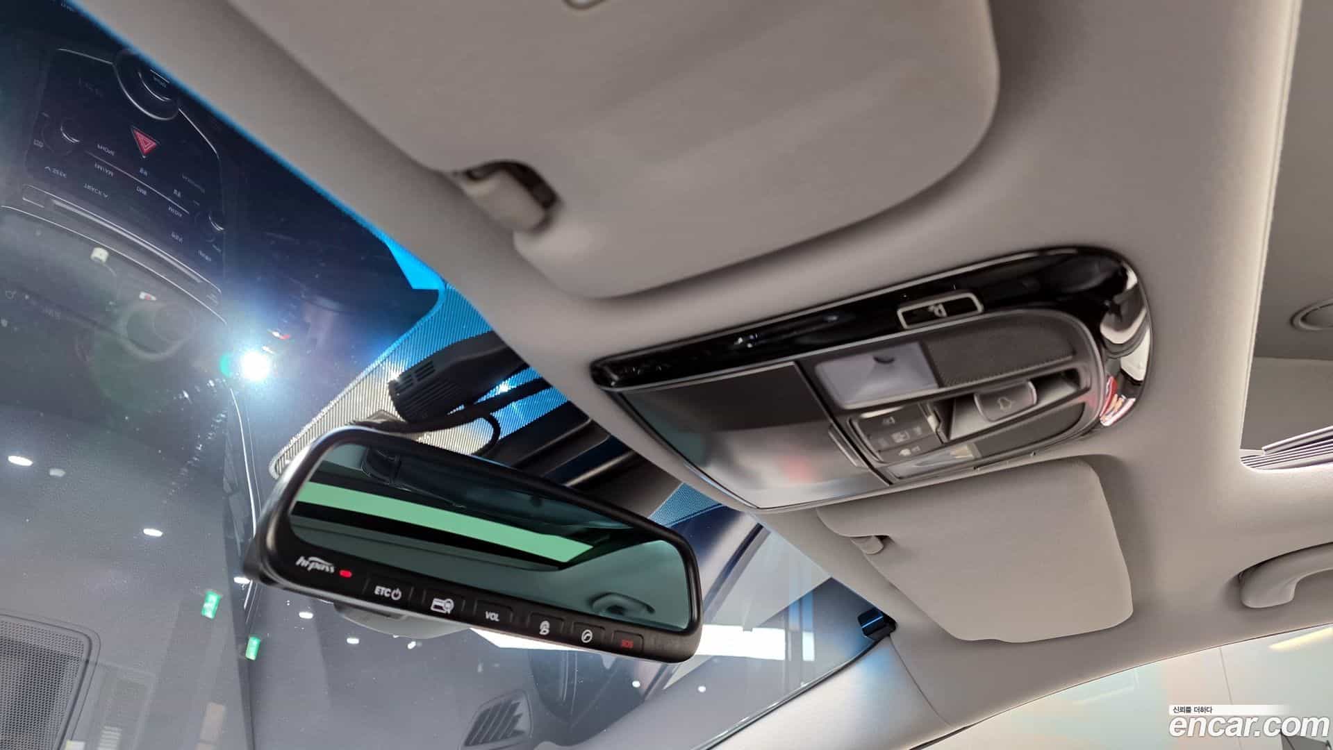 Grandeur Hyundai 2015.0-OPTION-021