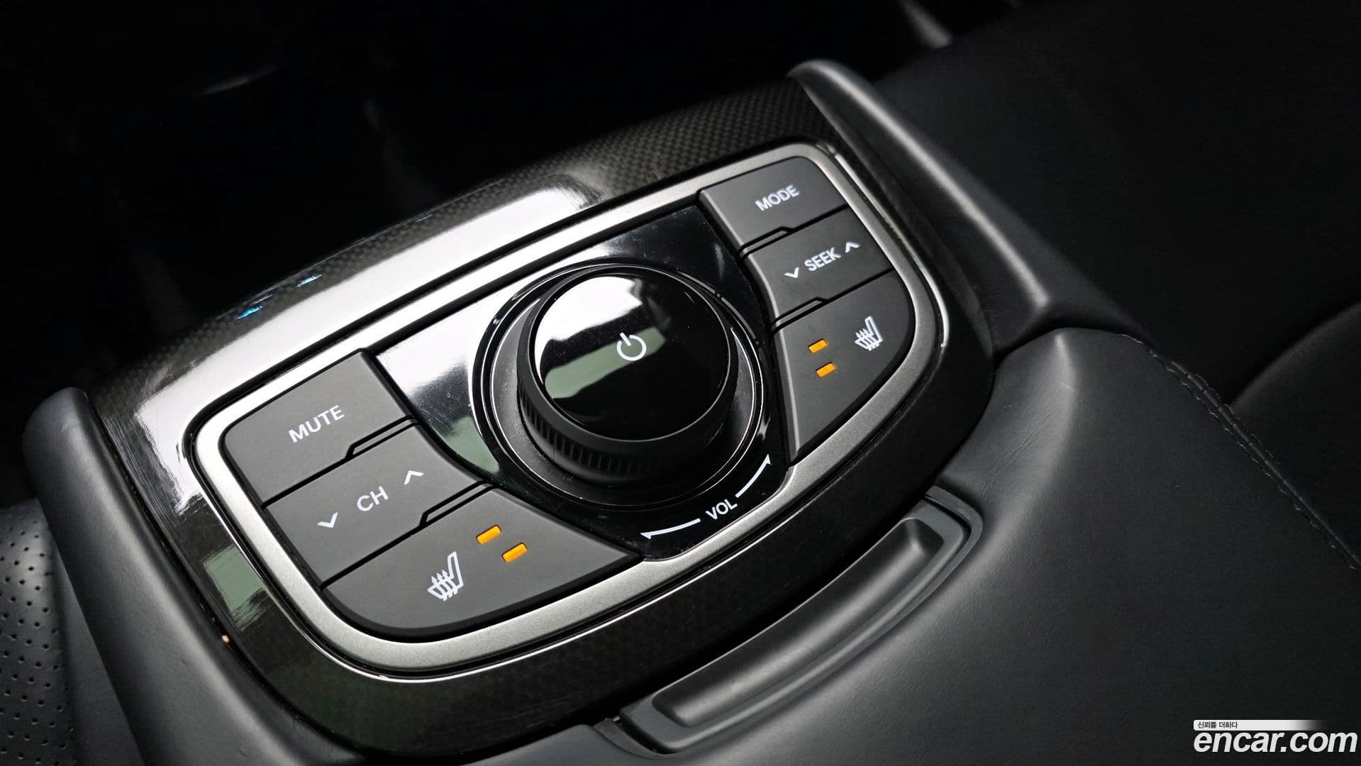 Main__Slider__Photo:Grandeur Hyundai 2015.0-17