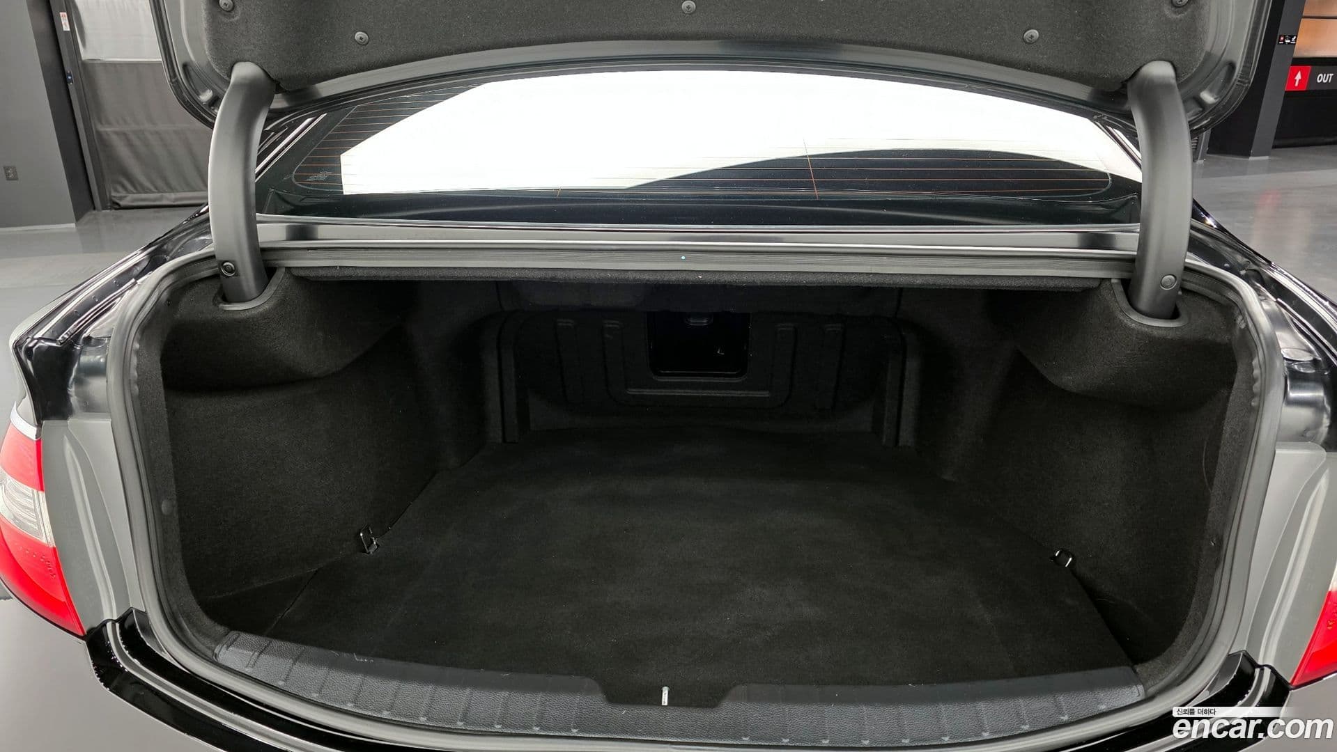 Main__Slider__Photo:Grandeur Hyundai 2015.0-19