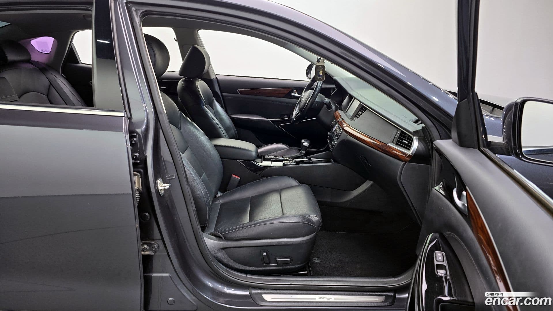 Main__Slider__Photo:K7 Kia 2017.9-9