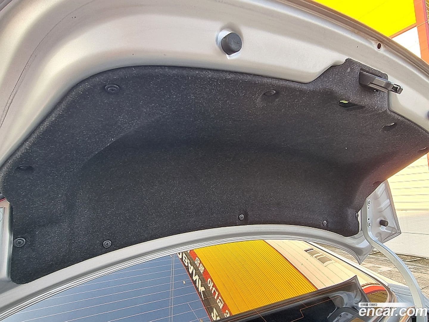 Main__Slider__Photo:AVANTE Hyundai 2011.1-16