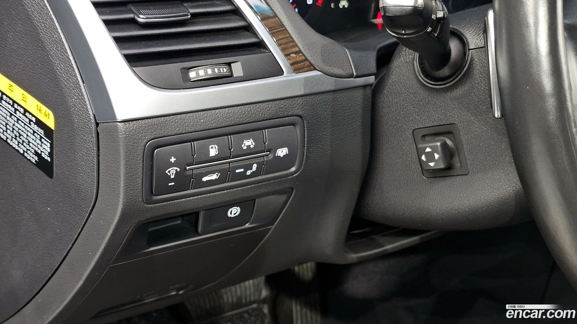 Main__Slider__Photo:G80 Genesis 2018.10-15