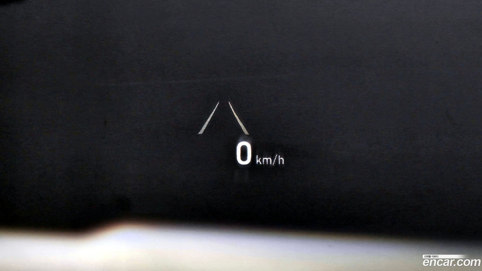 Main__Slider__Photo:G80 Genesis 2018.10-16