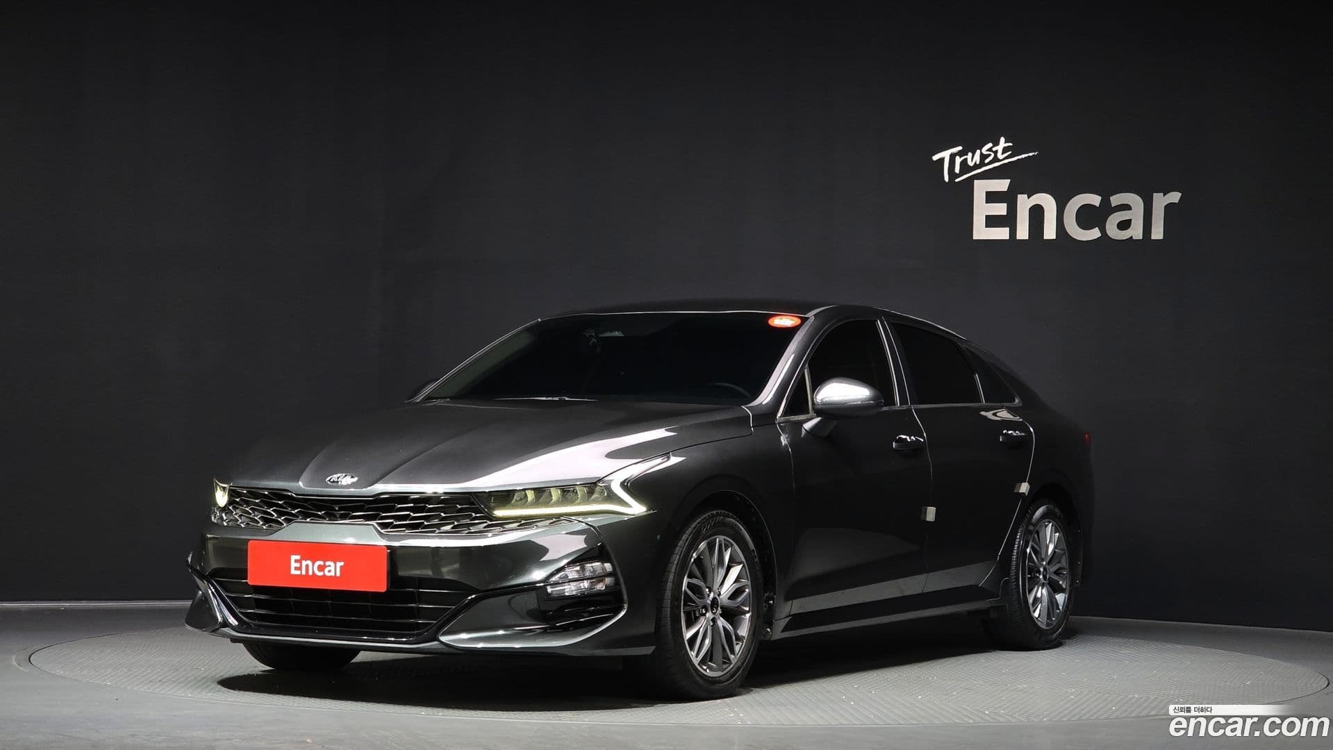 Main__Slider__Photo:K5 Kia 2020.8-0