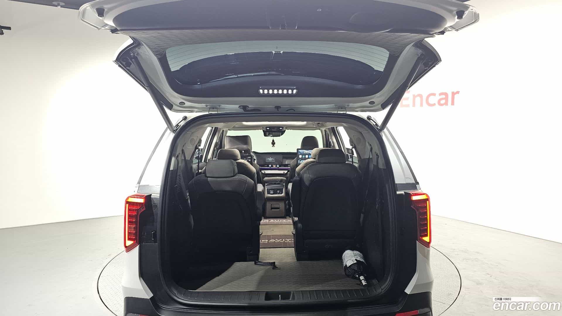 Canival Kia 2025.3-OPTION-024