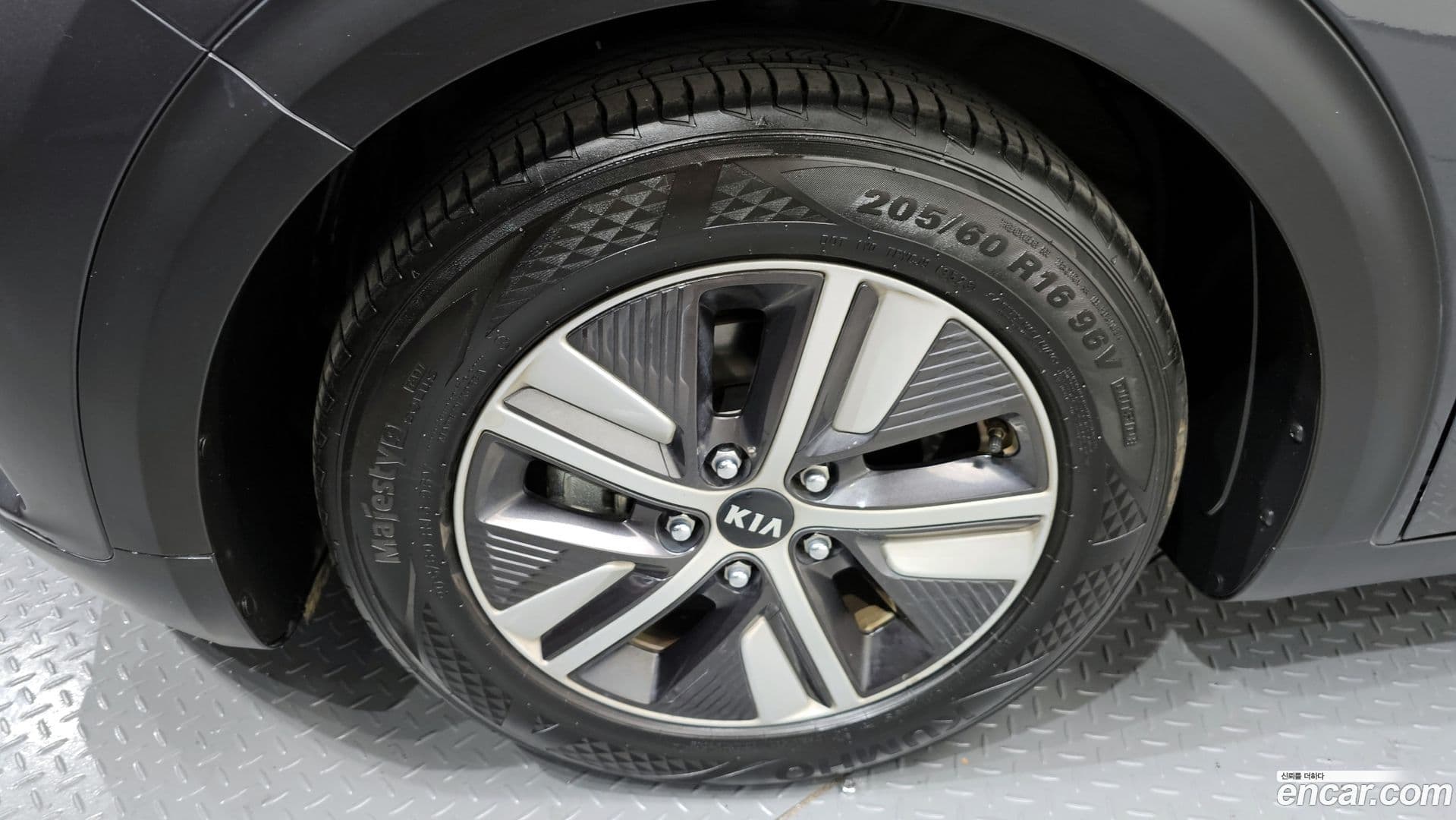 Main__Slider__Photo:Niro Kia 2020.7-4