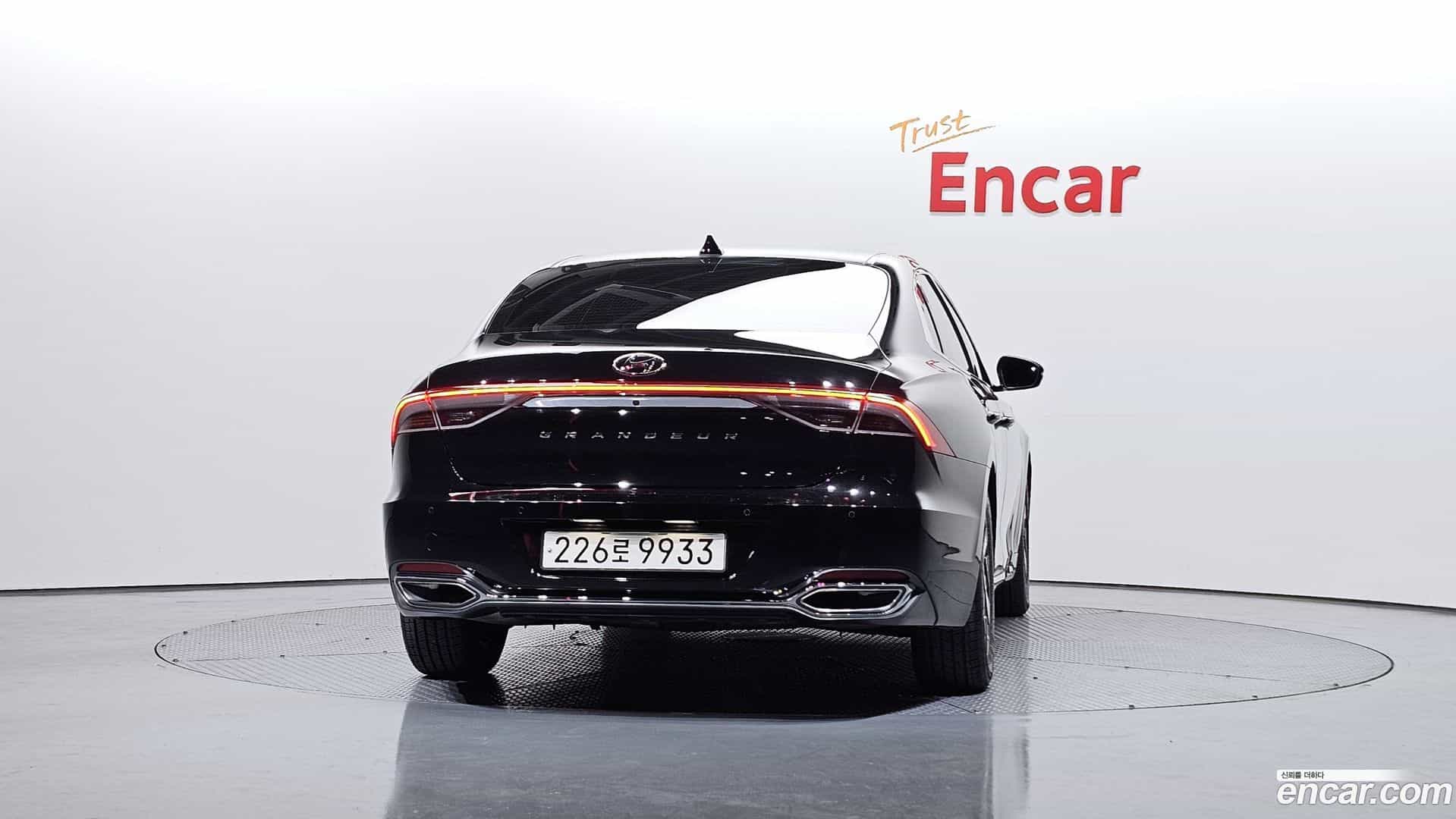 Grandeur Hyundai 2021.11-OUTER-004