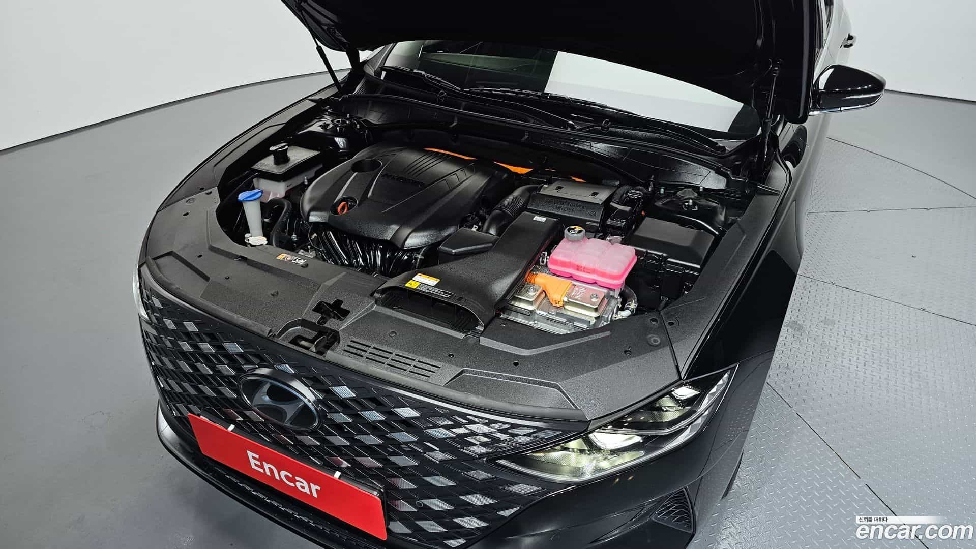 Grandeur Hyundai 2021.11-INNER-006