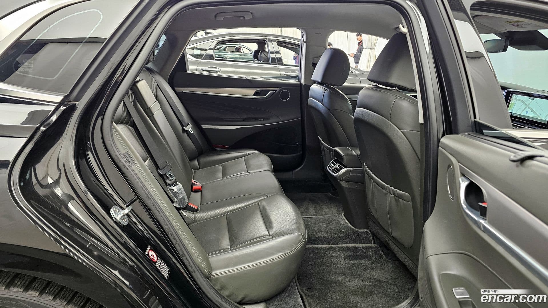 Main__Slider__Photo:Grandeur Hyundai 2021.11-11