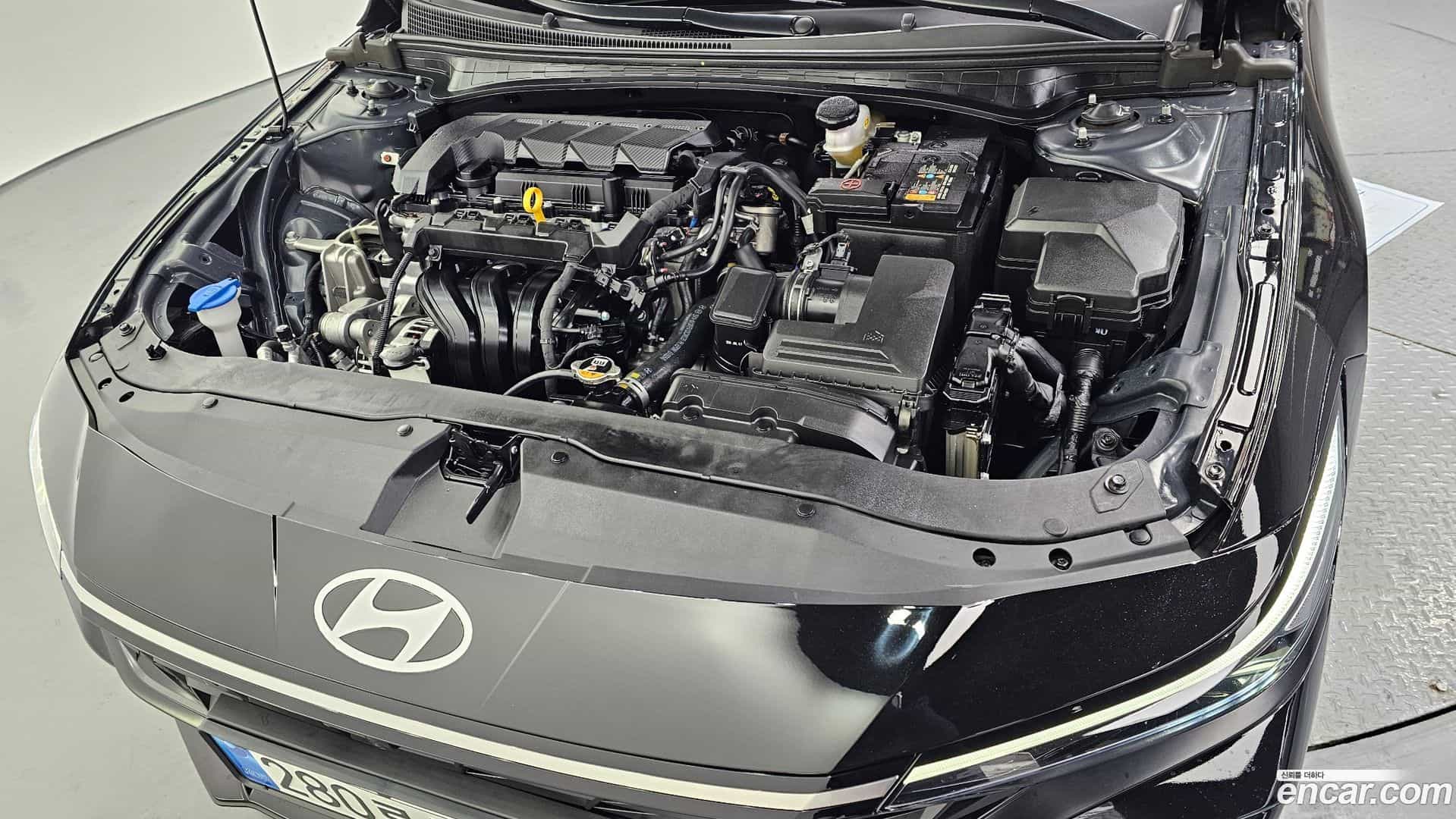 AVANTE Hyundai 2024.5-INNER-006