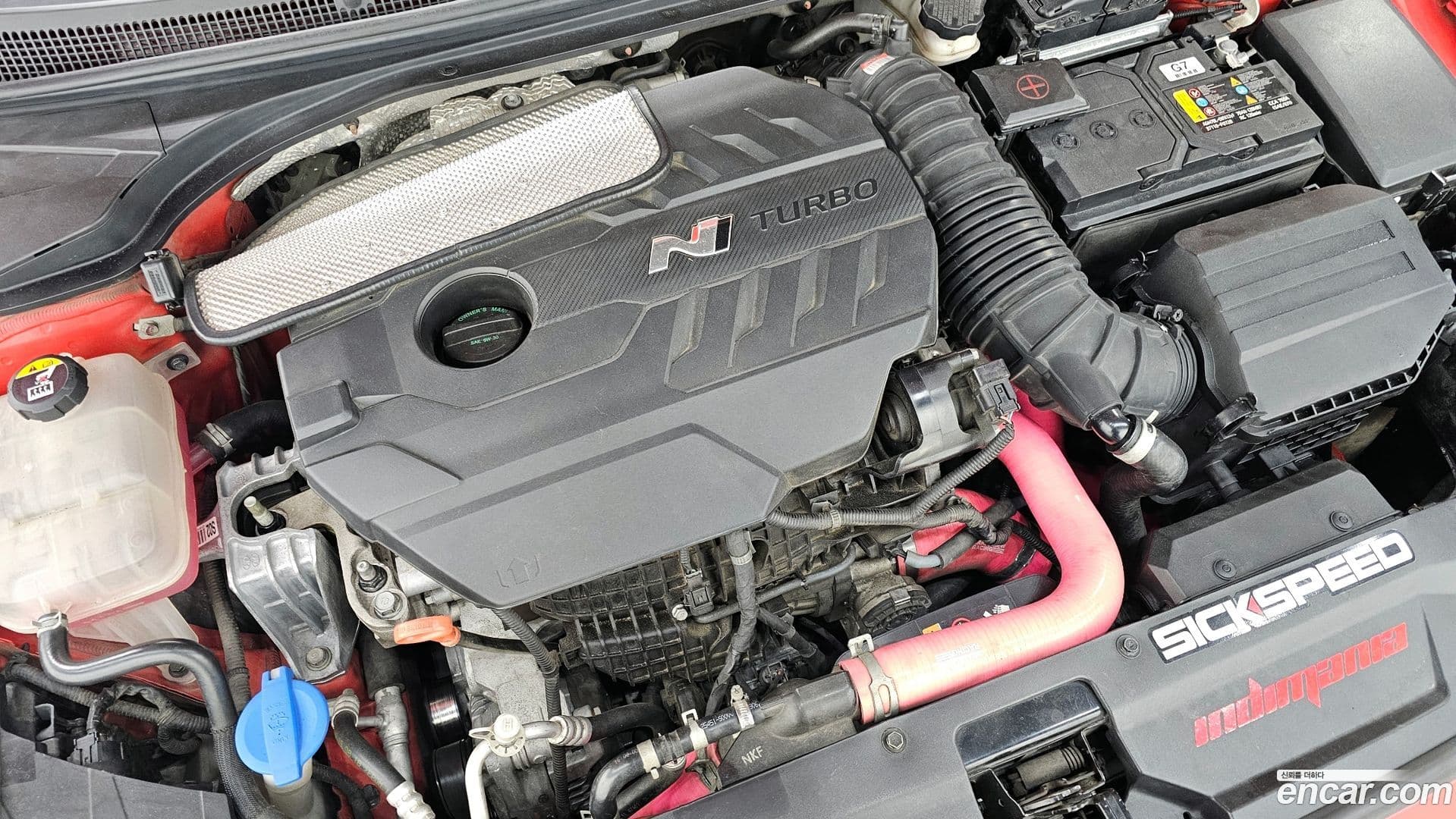 Main__Slider__Photo:Veloster Hyundai 2018.11-5