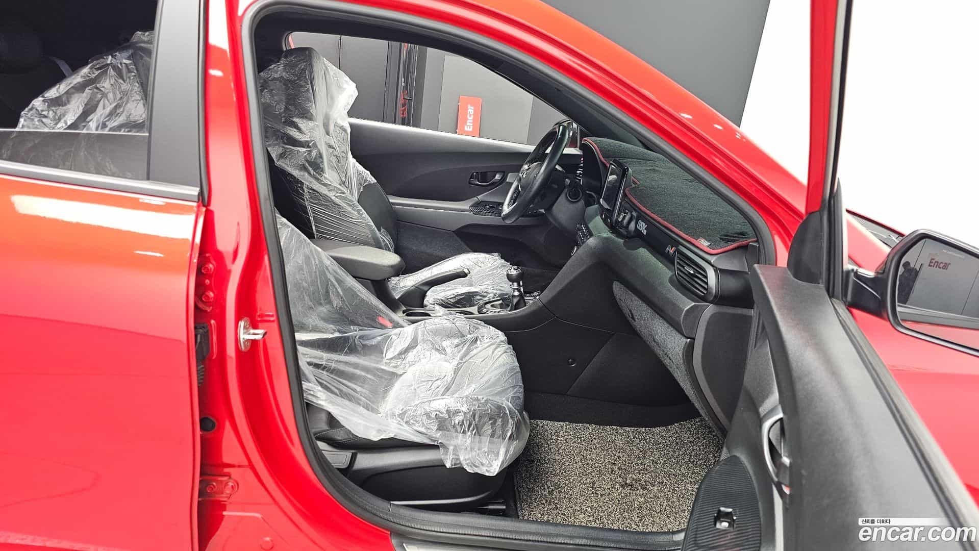 Veloster Hyundai 2018.11-OPTION-015