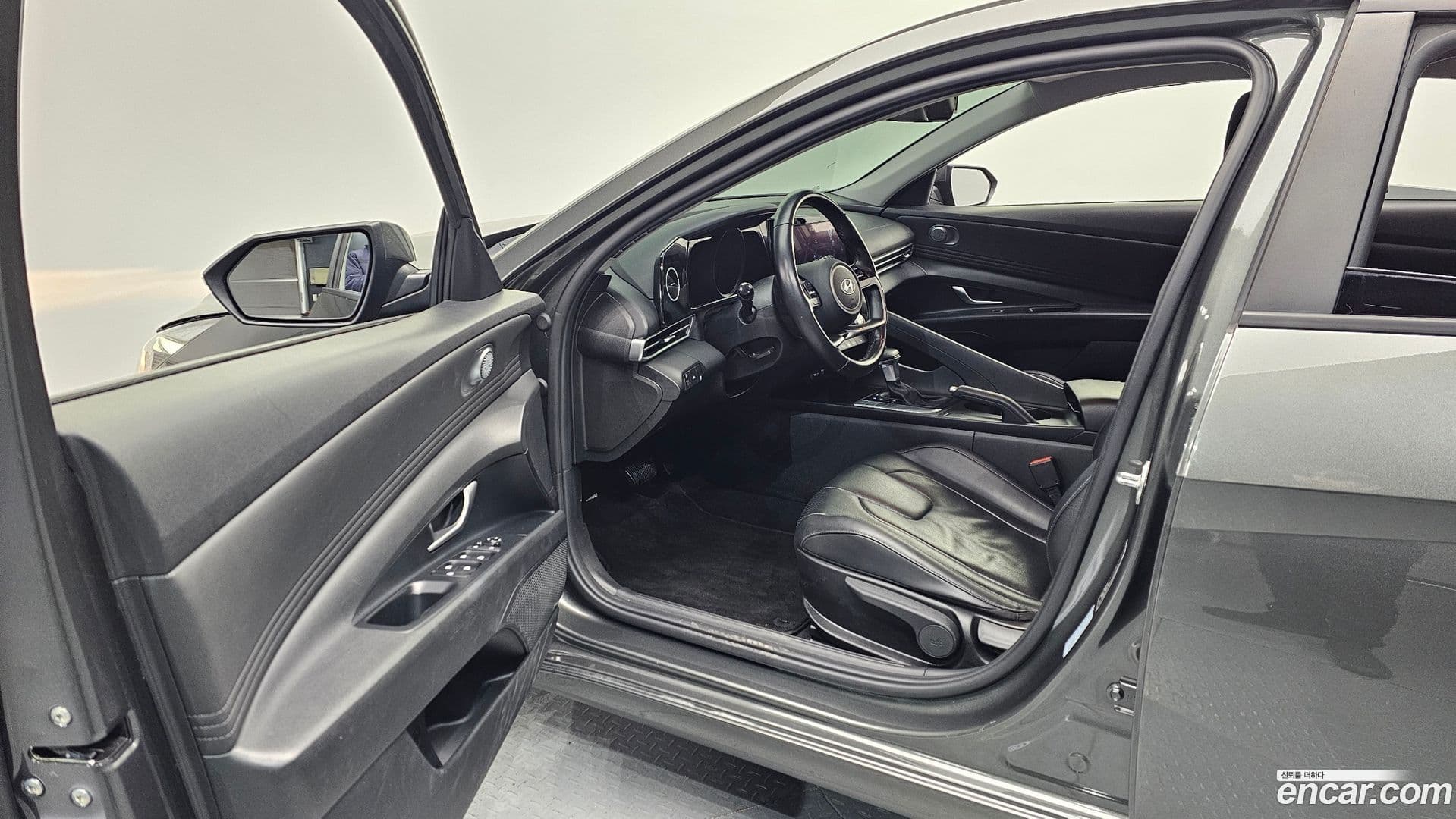 Main__Slider__Photo:AVANTE Hyundai 2020.8-9