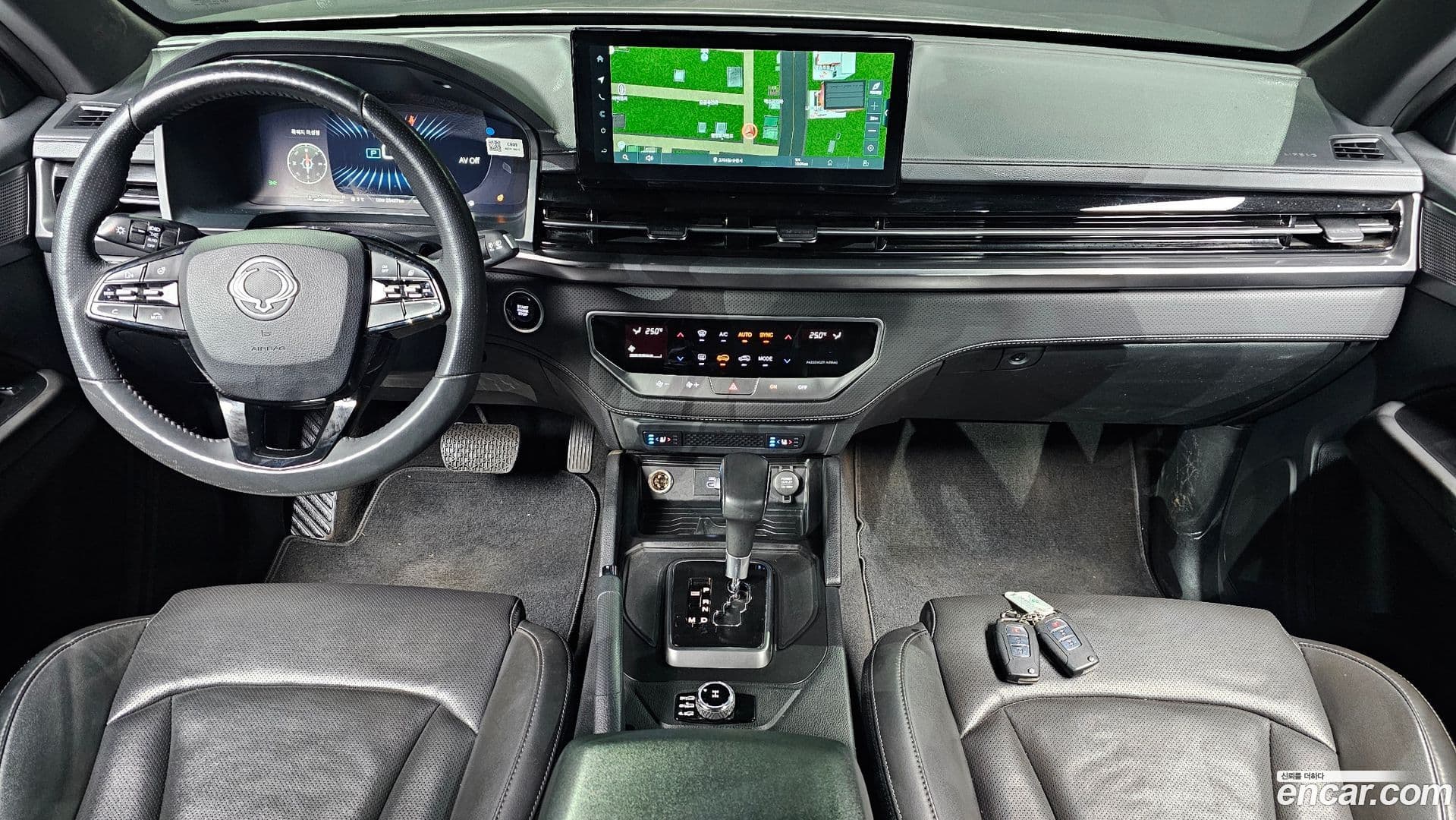 Main__Slider__Photo:Rexton KG_Mobility_Ssangyong 2023.8-6