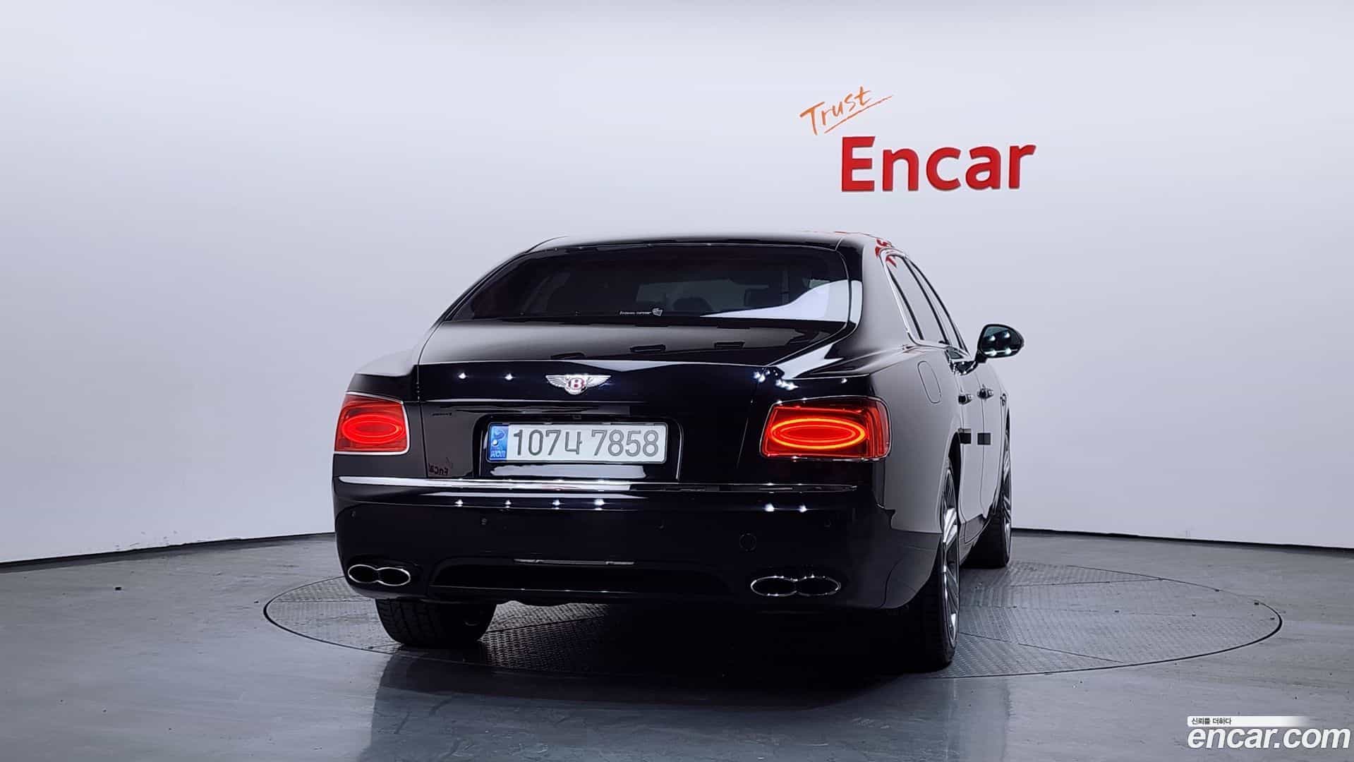 Flying Spur Bentley 2015.8-OUTER-004