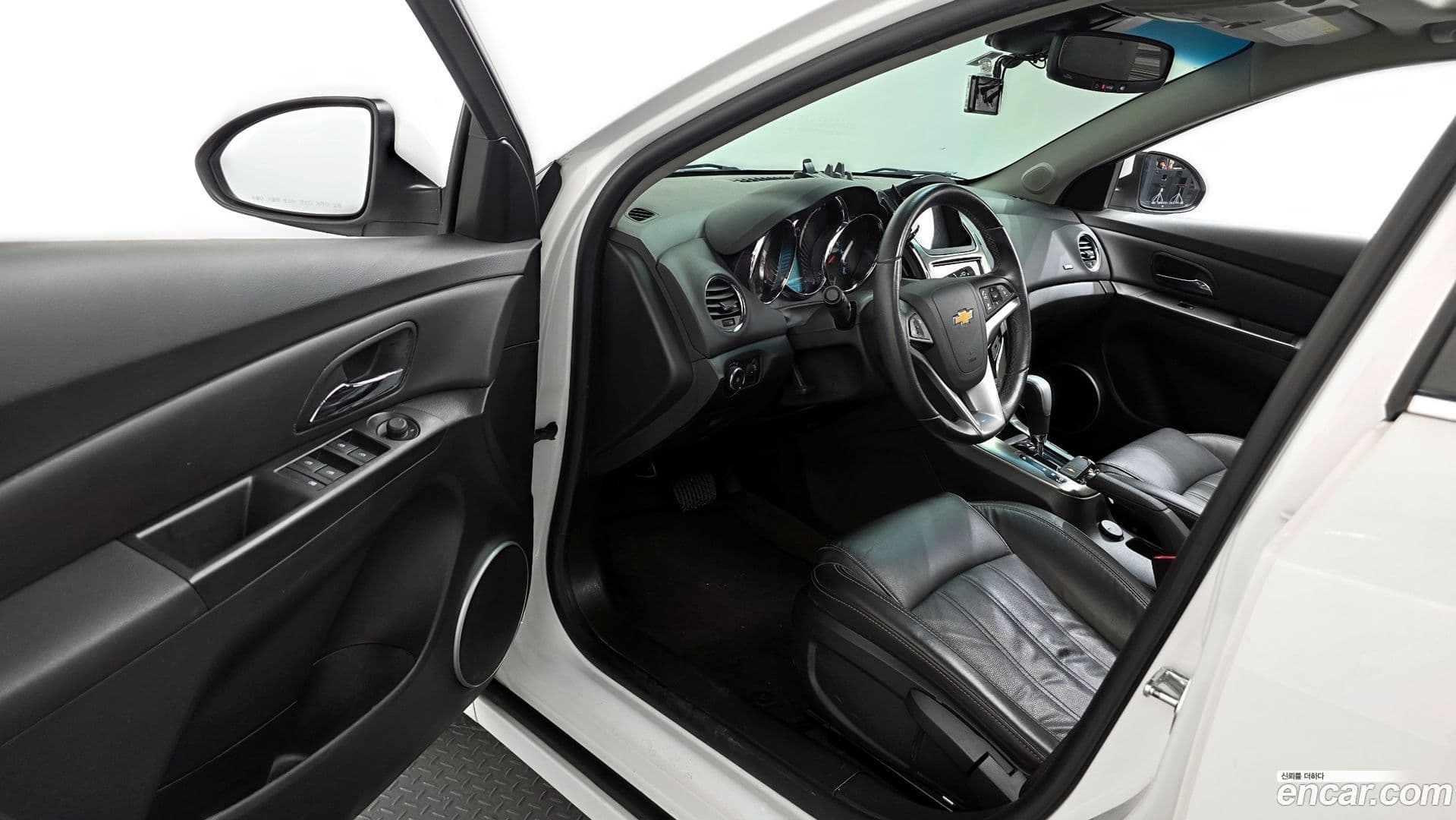 Main__Slider__Photo:Cruze ChevroletGMDaewoo 2013.4-9