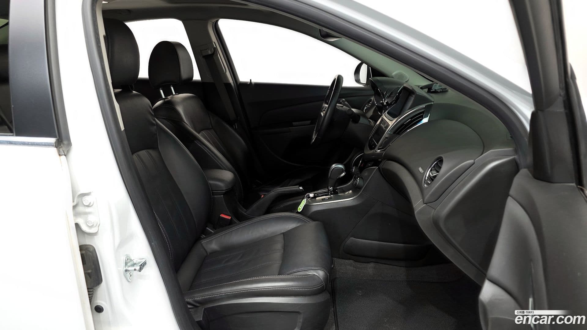 Main__Slider__Photo:Cruze ChevroletGMDaewoo 2013.4-10