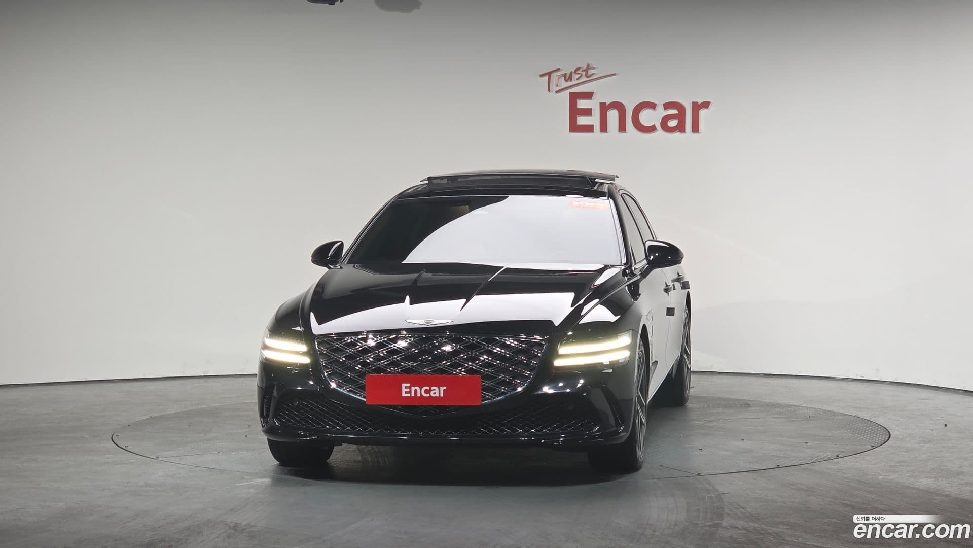 Main__Slider__Photo:G80 Genesis 2024.0-2