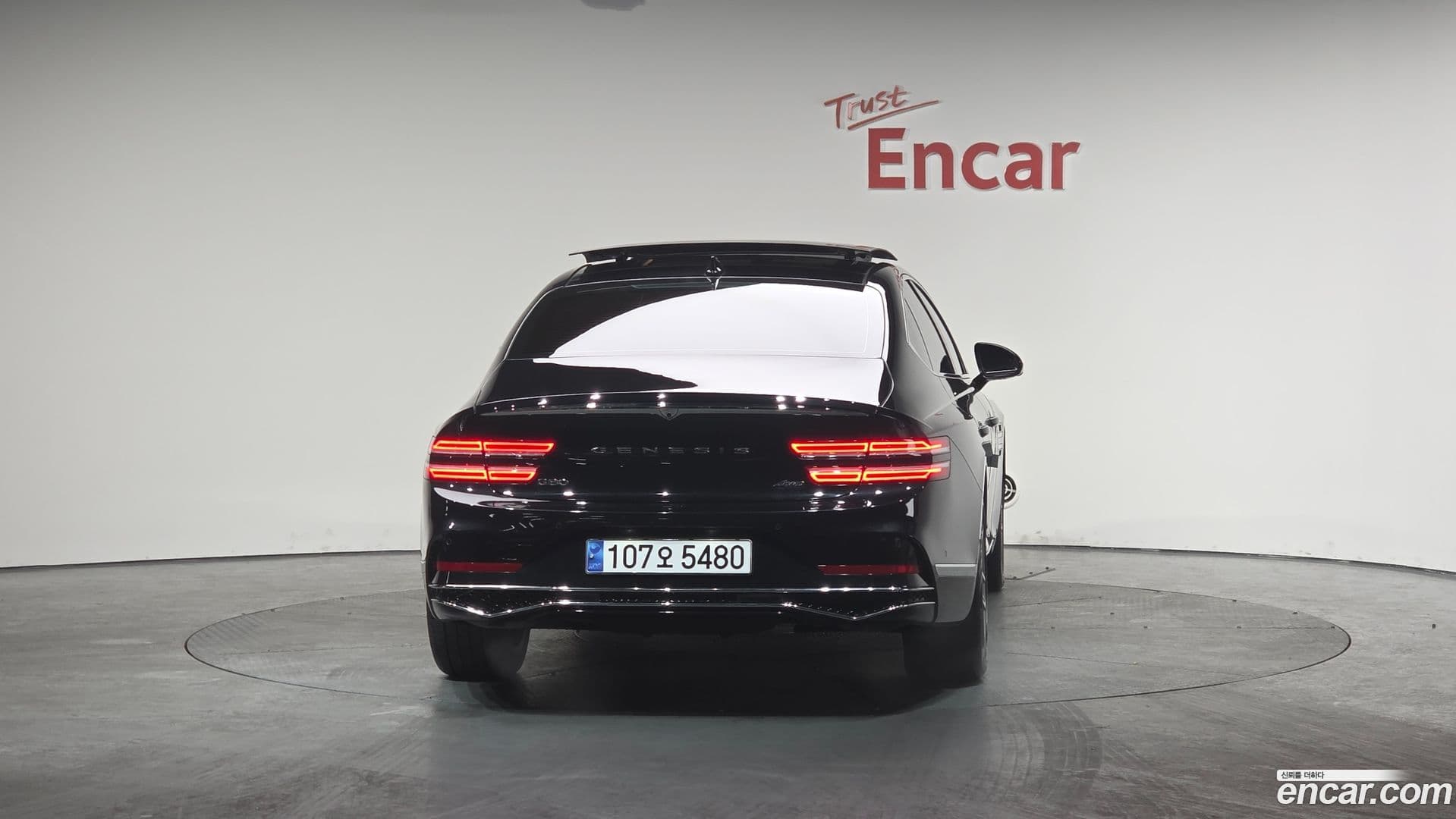 Main__Slider__Photo:G80 Genesis 2024.0-3