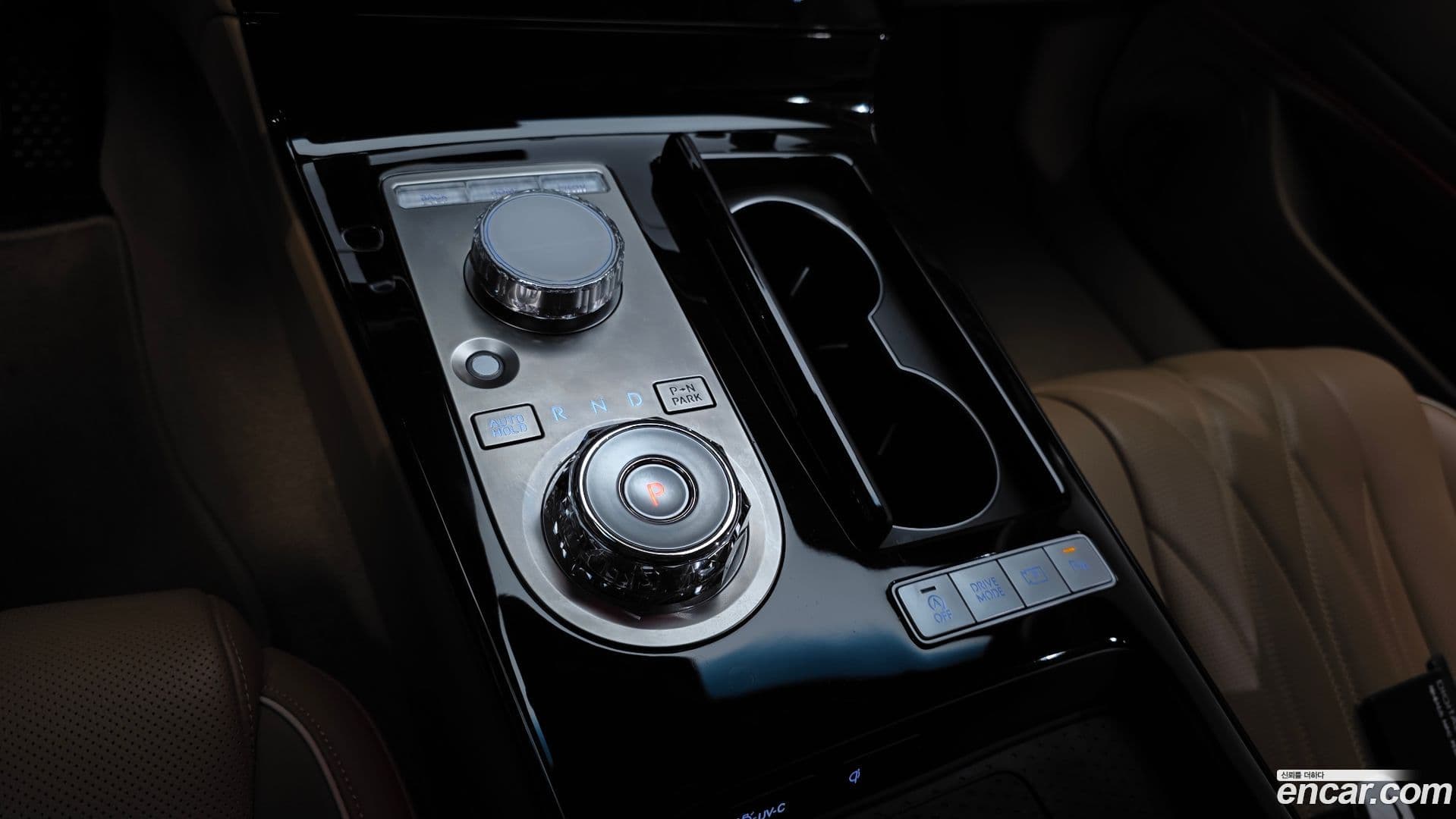 Main__Slider__Photo:G80 Genesis 2024.0-8