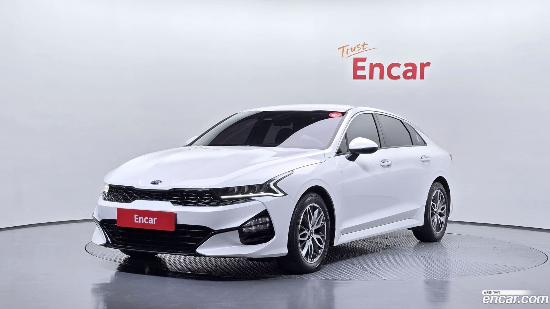 Main__Slider__Photo:K5 Kia 2020.9-0