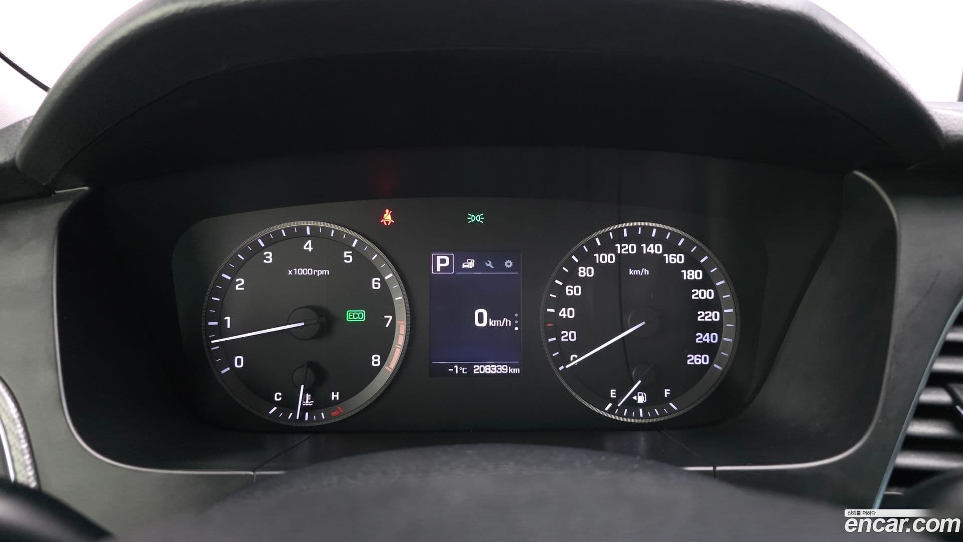 Main__Slider__Photo:Sonata Hyundai 2016.4-7