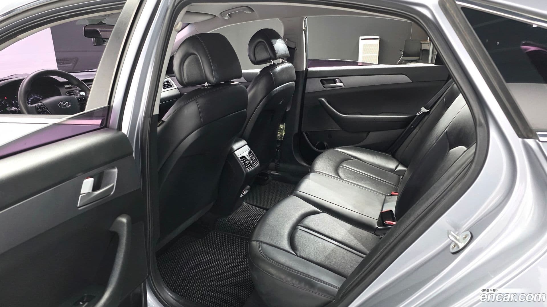 Main__Slider__Photo:Sonata Hyundai 2016.4-11