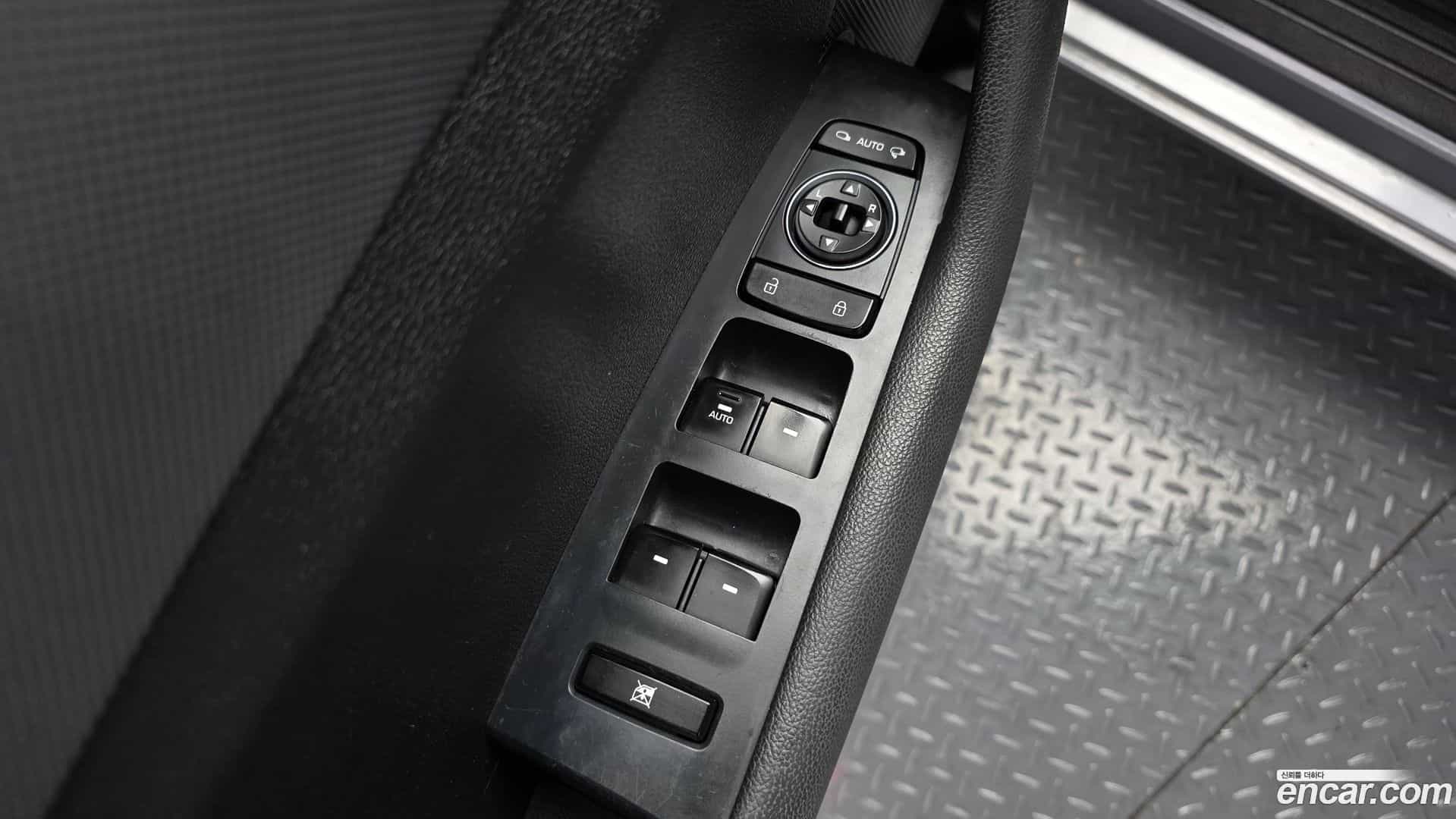 Sonata Hyundai 2016.4-OPTION-021