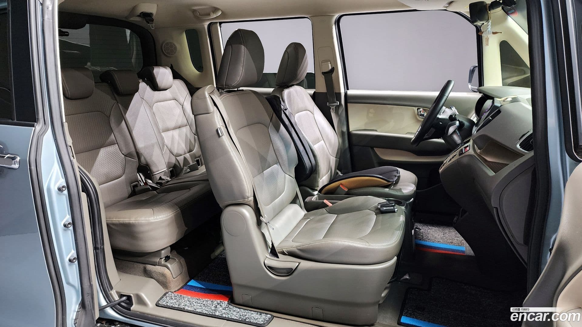 Main__Slider__Photo:RAY Kia 2012.11-9