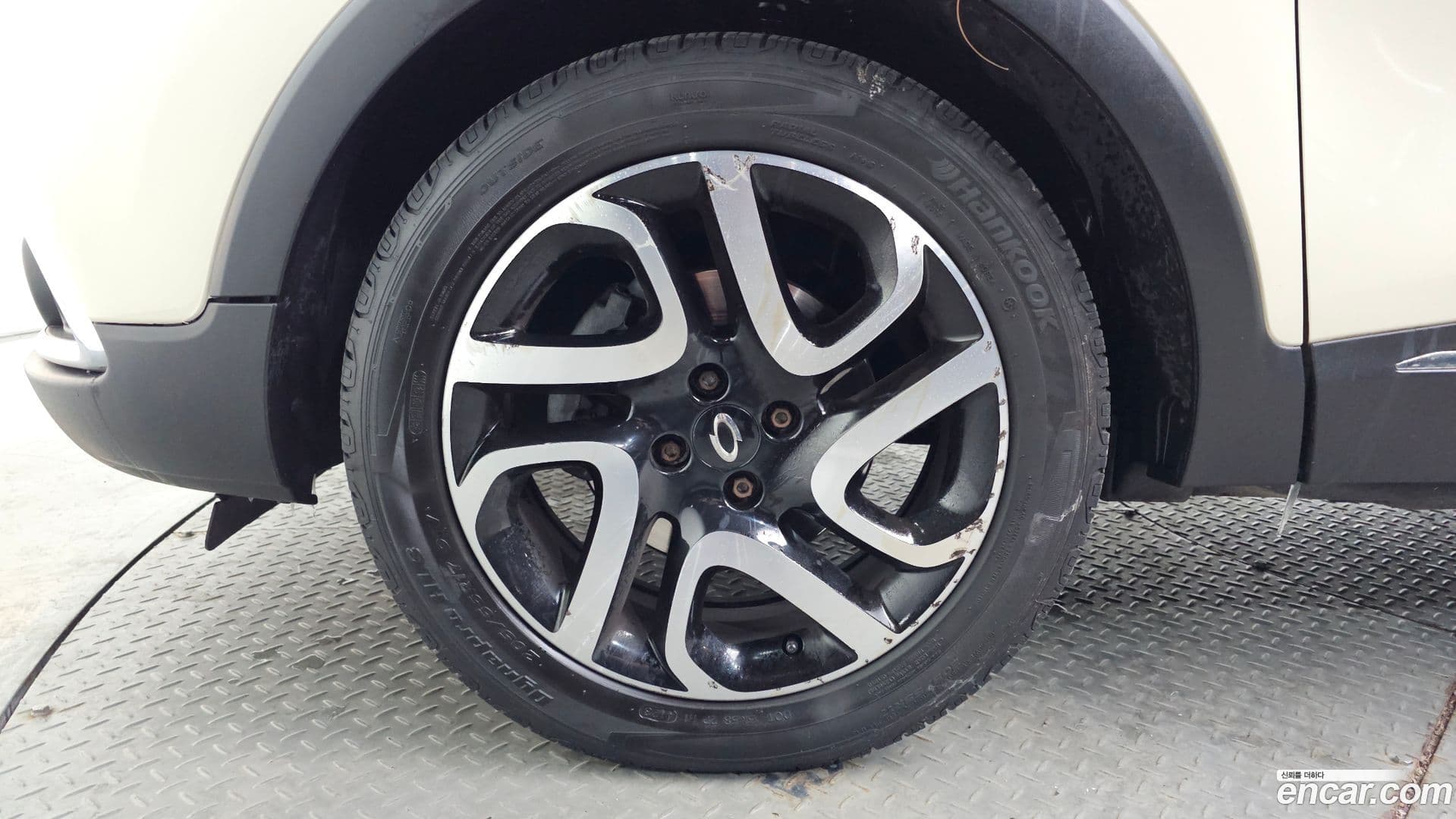 Main__Slider__Photo:QM3 Renault-KoreaSamsung 2015.6-4