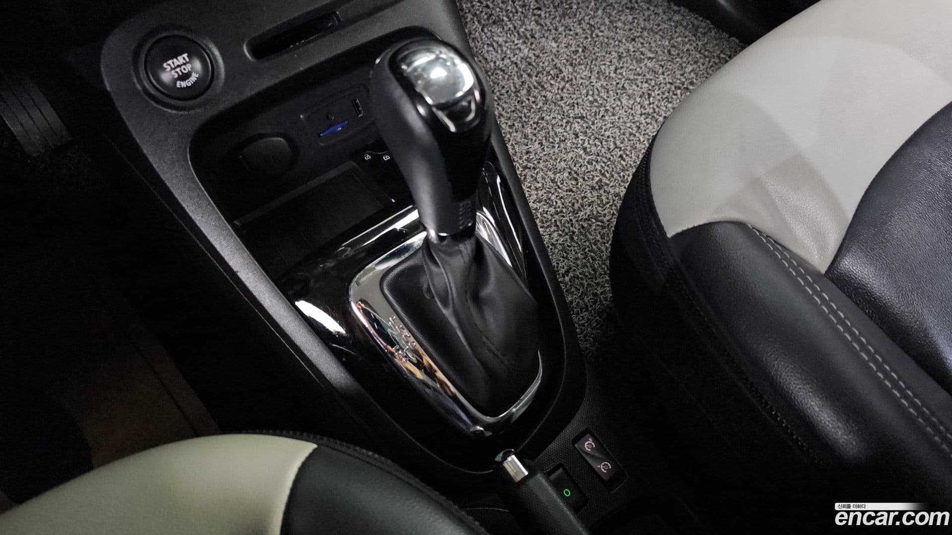 Main__Slider__Photo:QM3 Renault-KoreaSamsung 2015.6-8