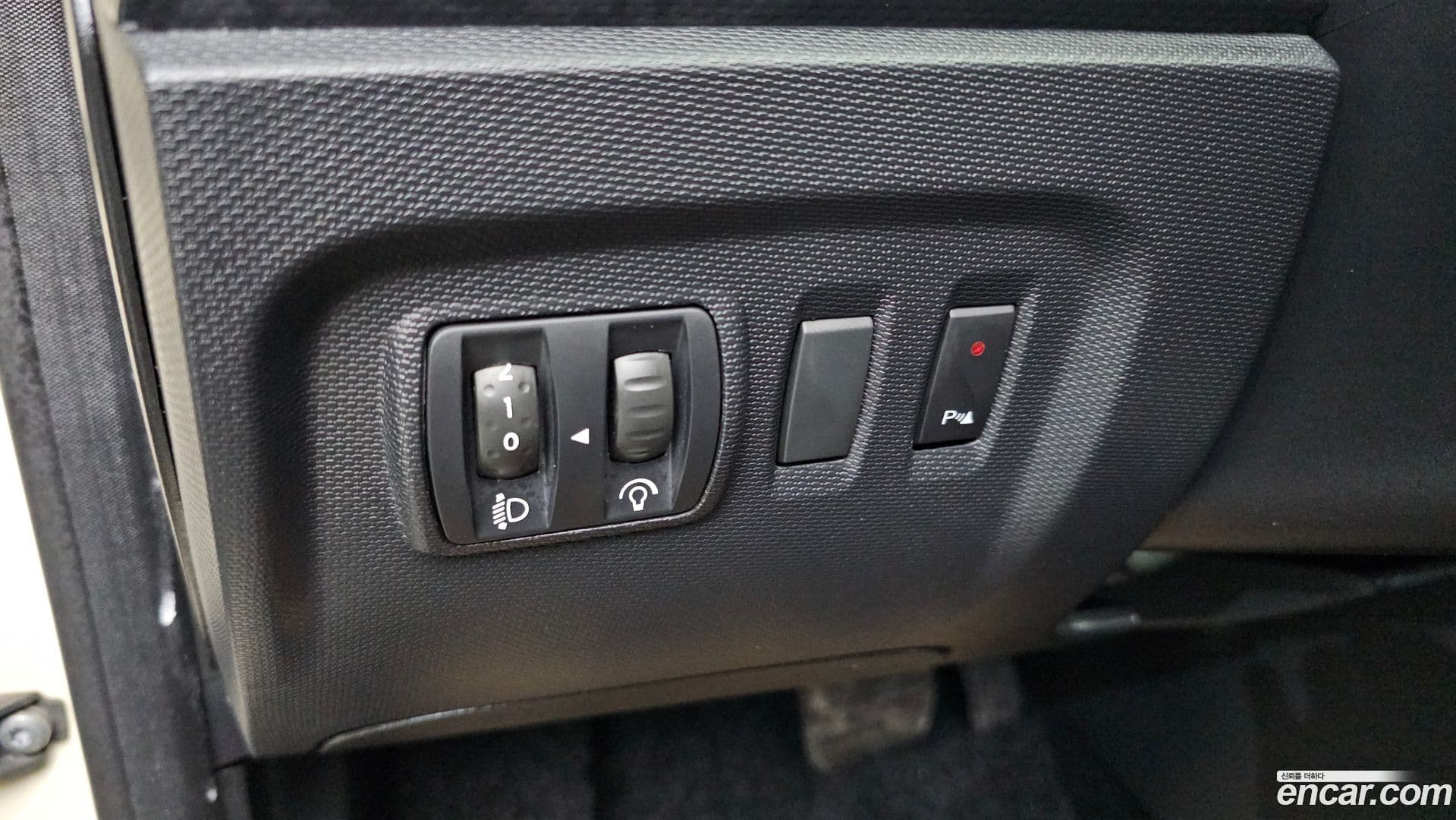 Main__Slider__Photo:QM3 Renault-KoreaSamsung 2015.6-13