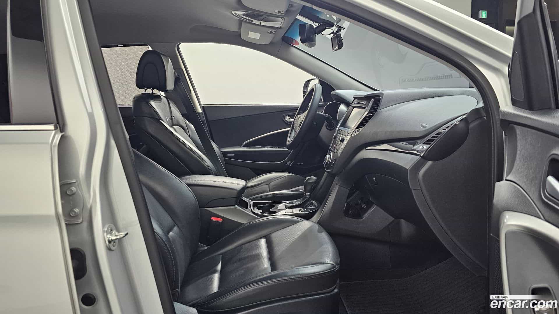 Santafe Hyundai 2015.0-INNER-010