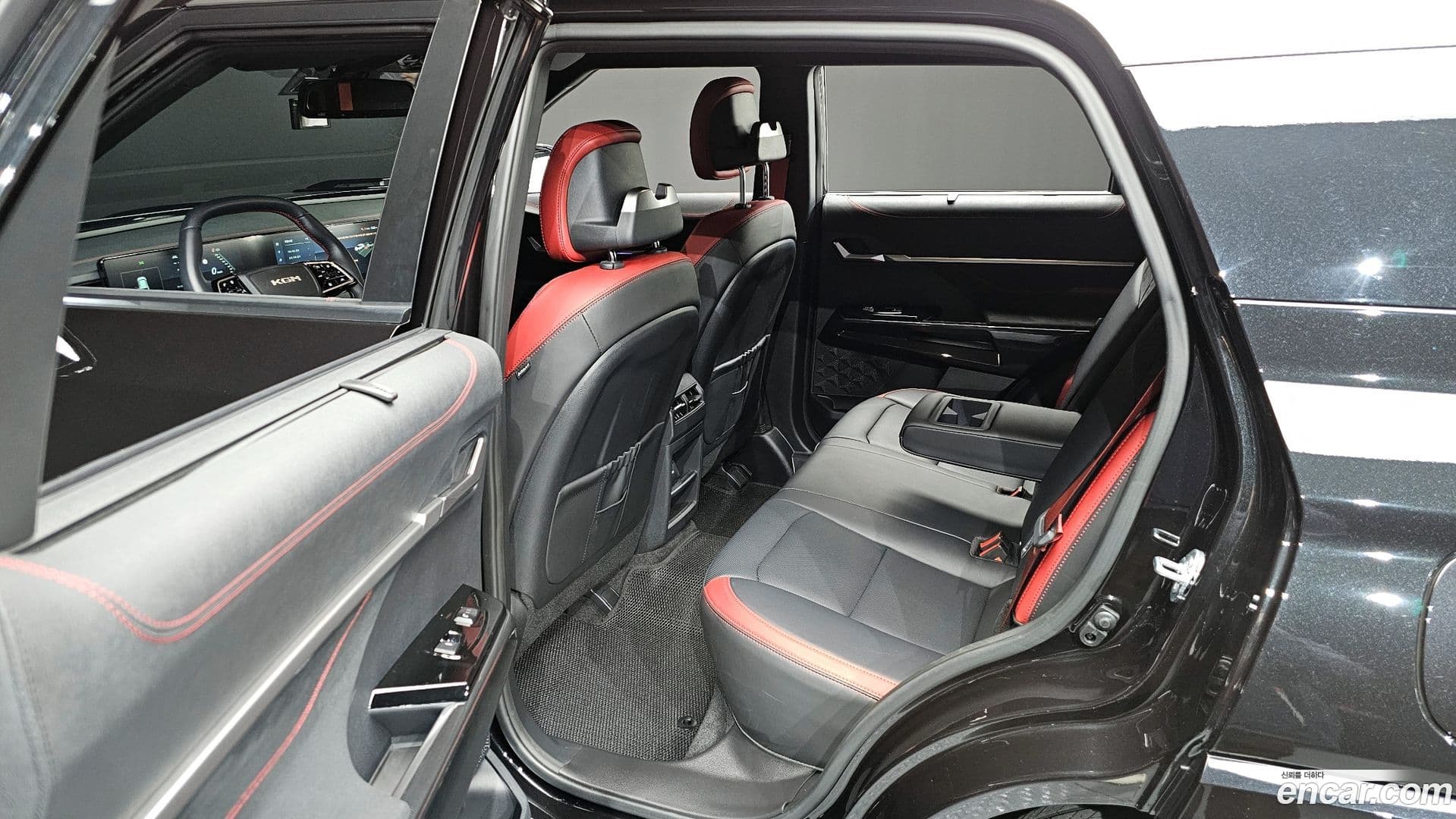 Main__Slider__Photo:Actyon KG_Mobility_Ssangyong 2024.8-10